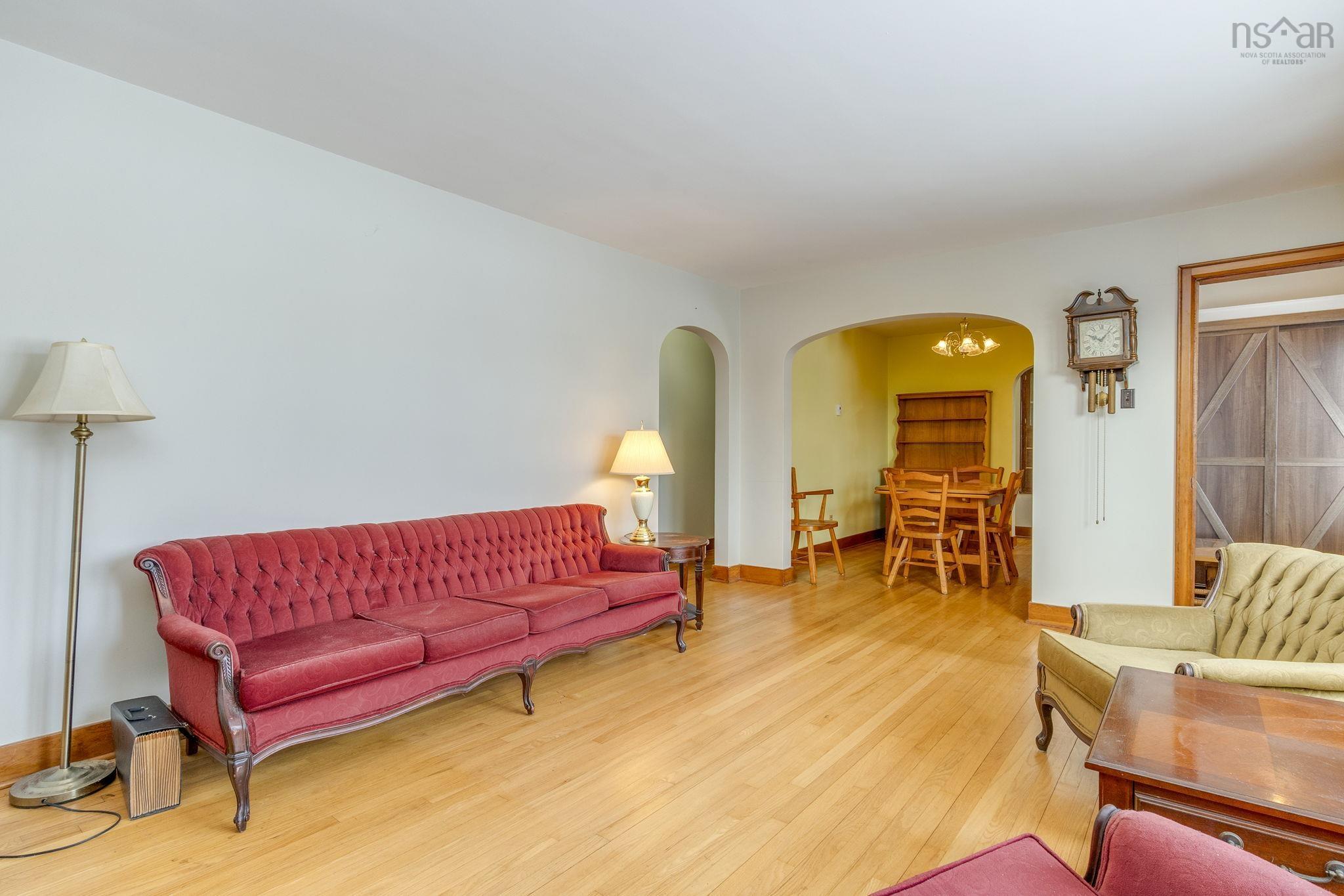 $465,000.00: 24 Penhorn Drive, Dartmouth