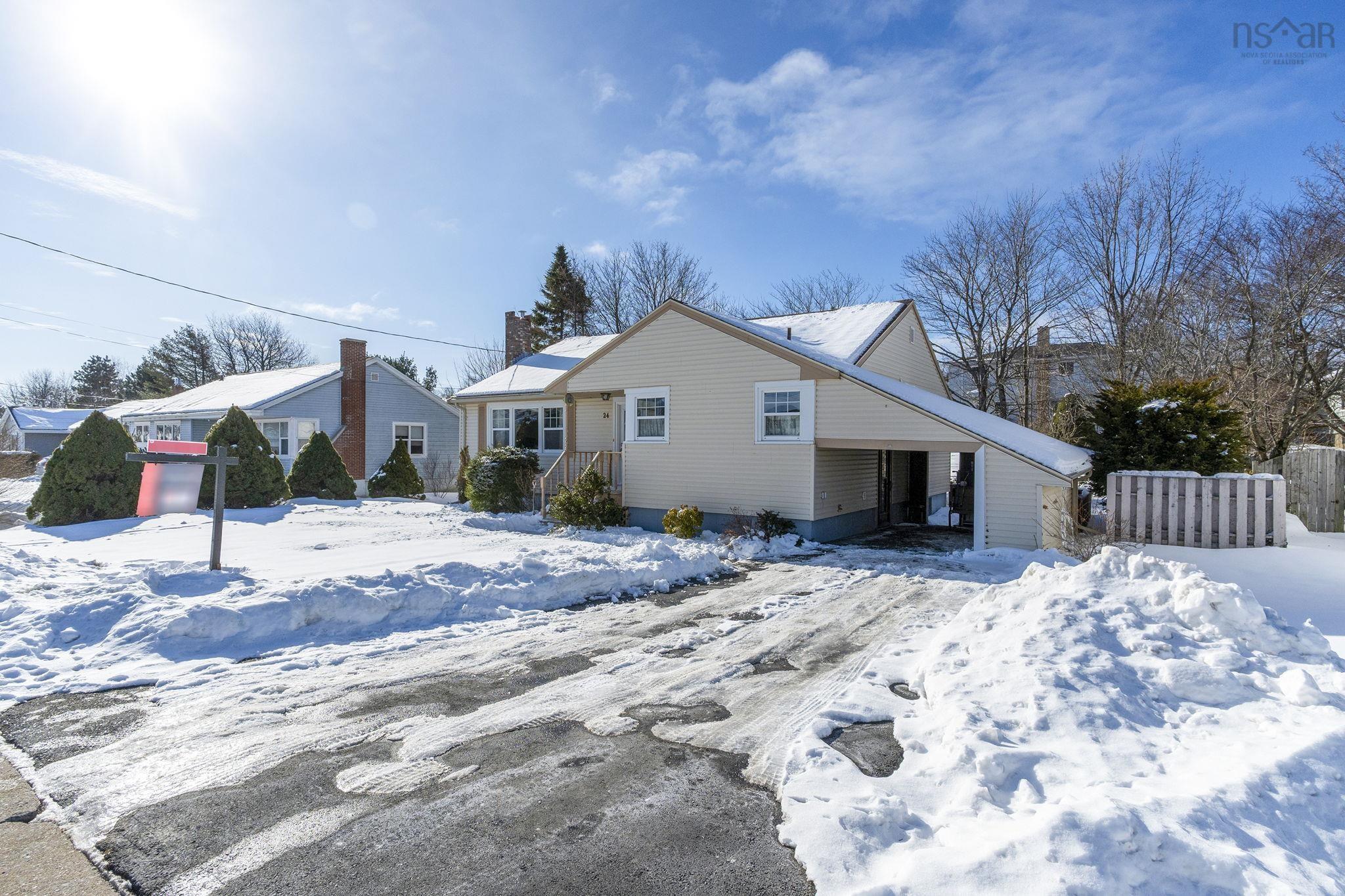 $465,000.00: 24 Penhorn Drive, Dartmouth