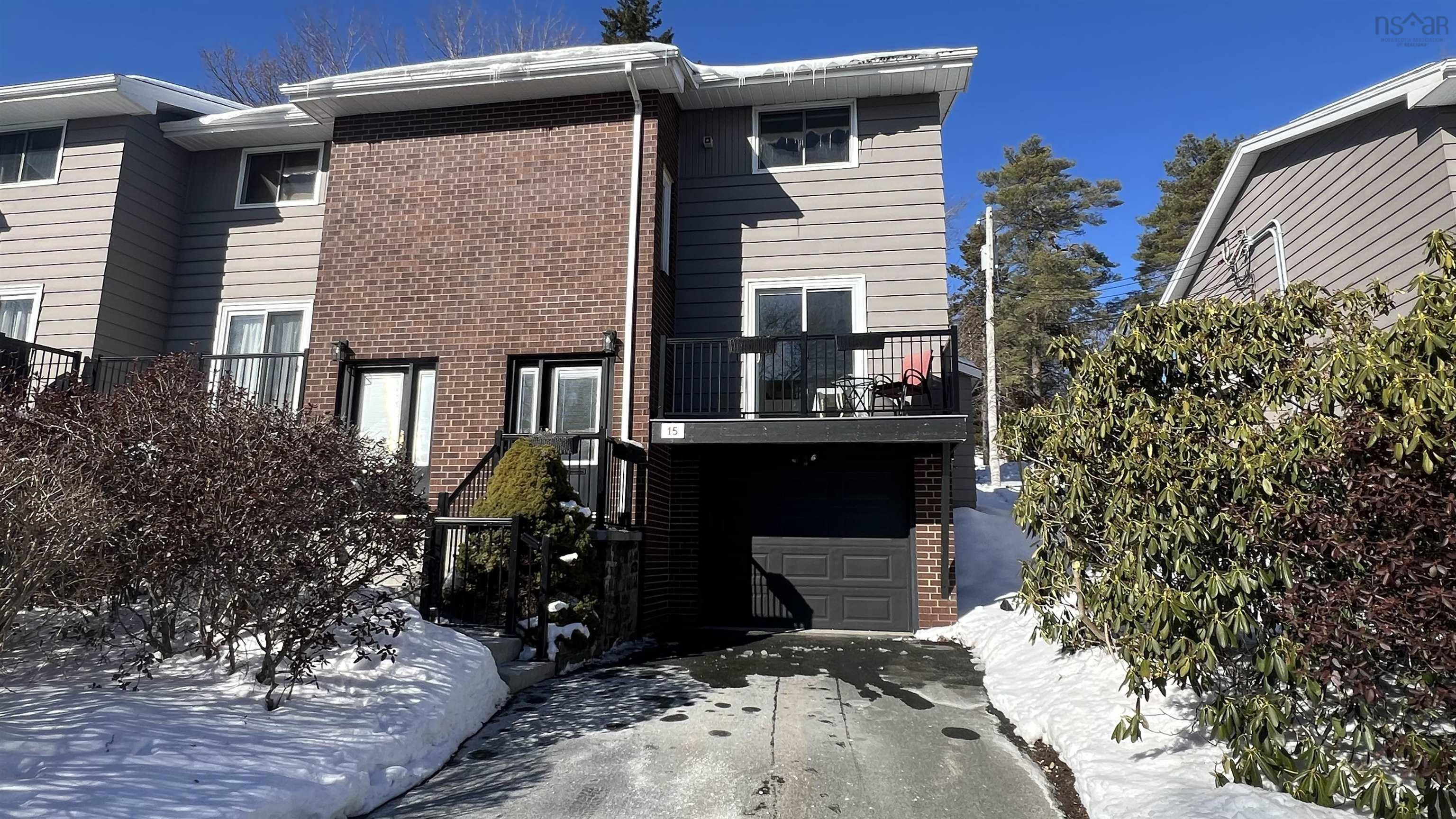 $399,900.00: 15 Braeside Lane, Halifax