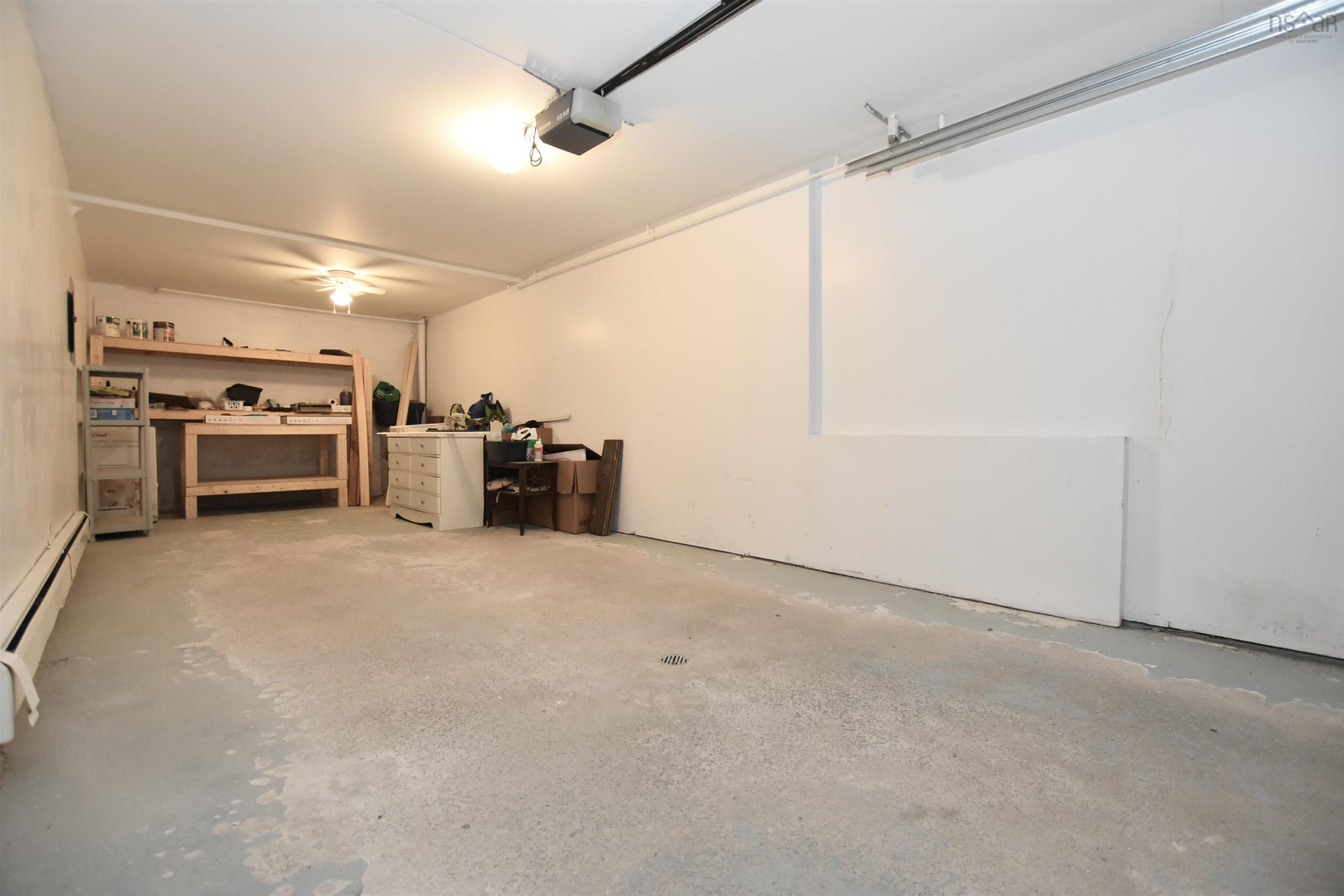 $399,900.00: 15 Braeside Lane, Halifax