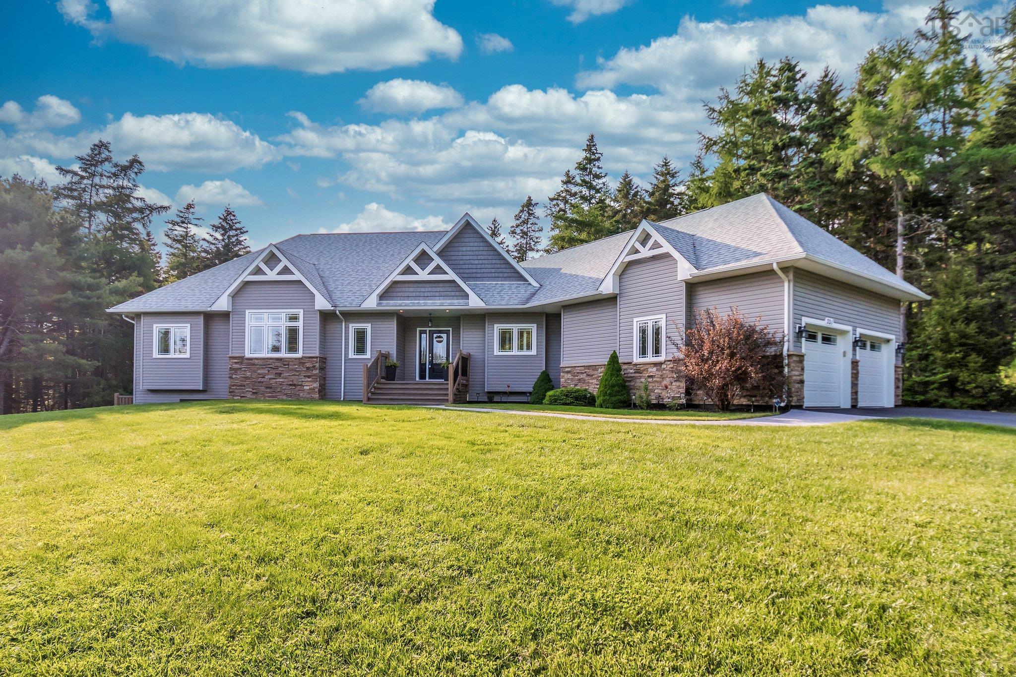 $997,900.00: 331 Masons Point Road, Head Of St. Margarets Bay