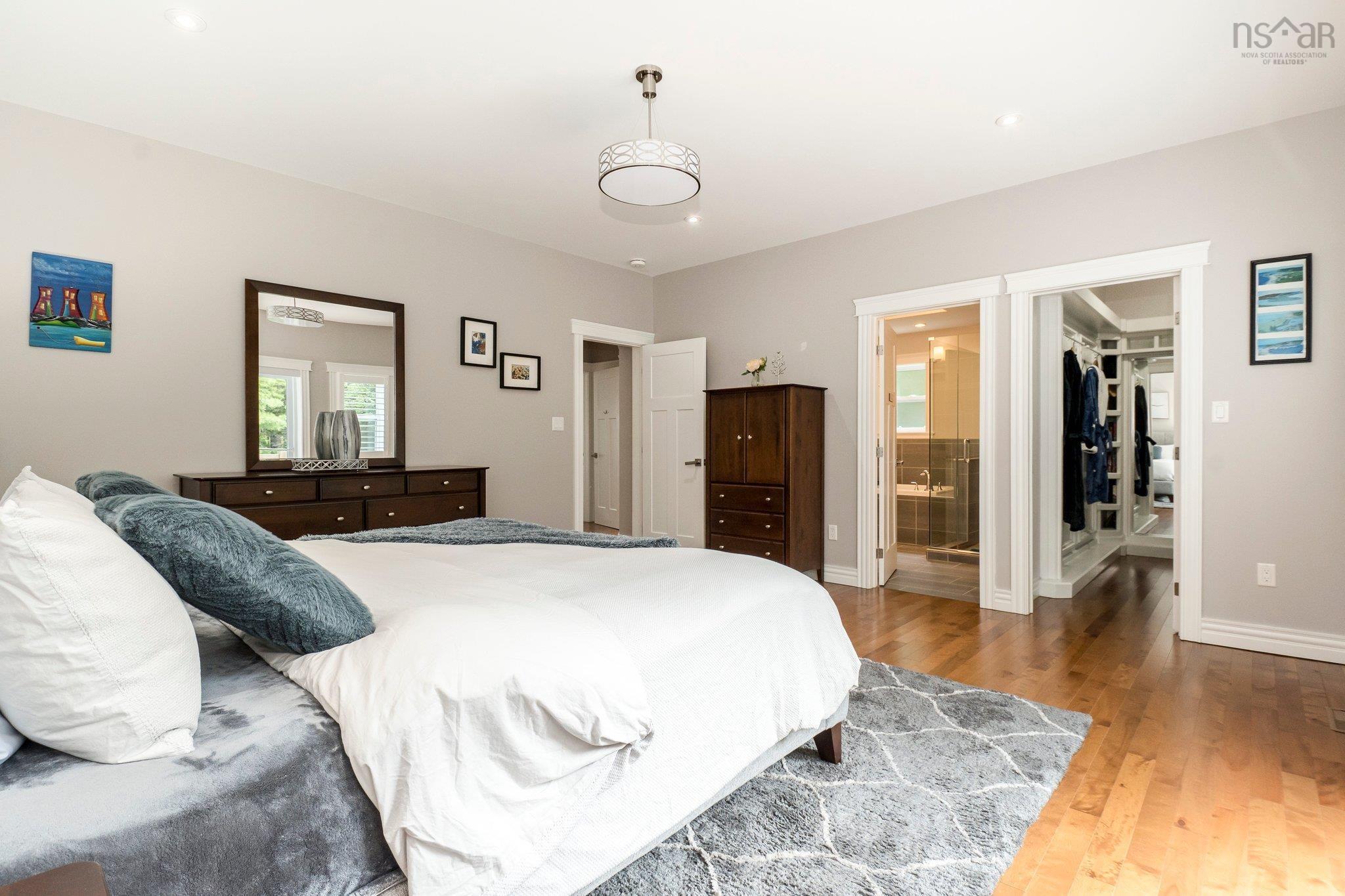 $997,900.00: 331 Masons Point Road, Head Of St. Margarets Bay