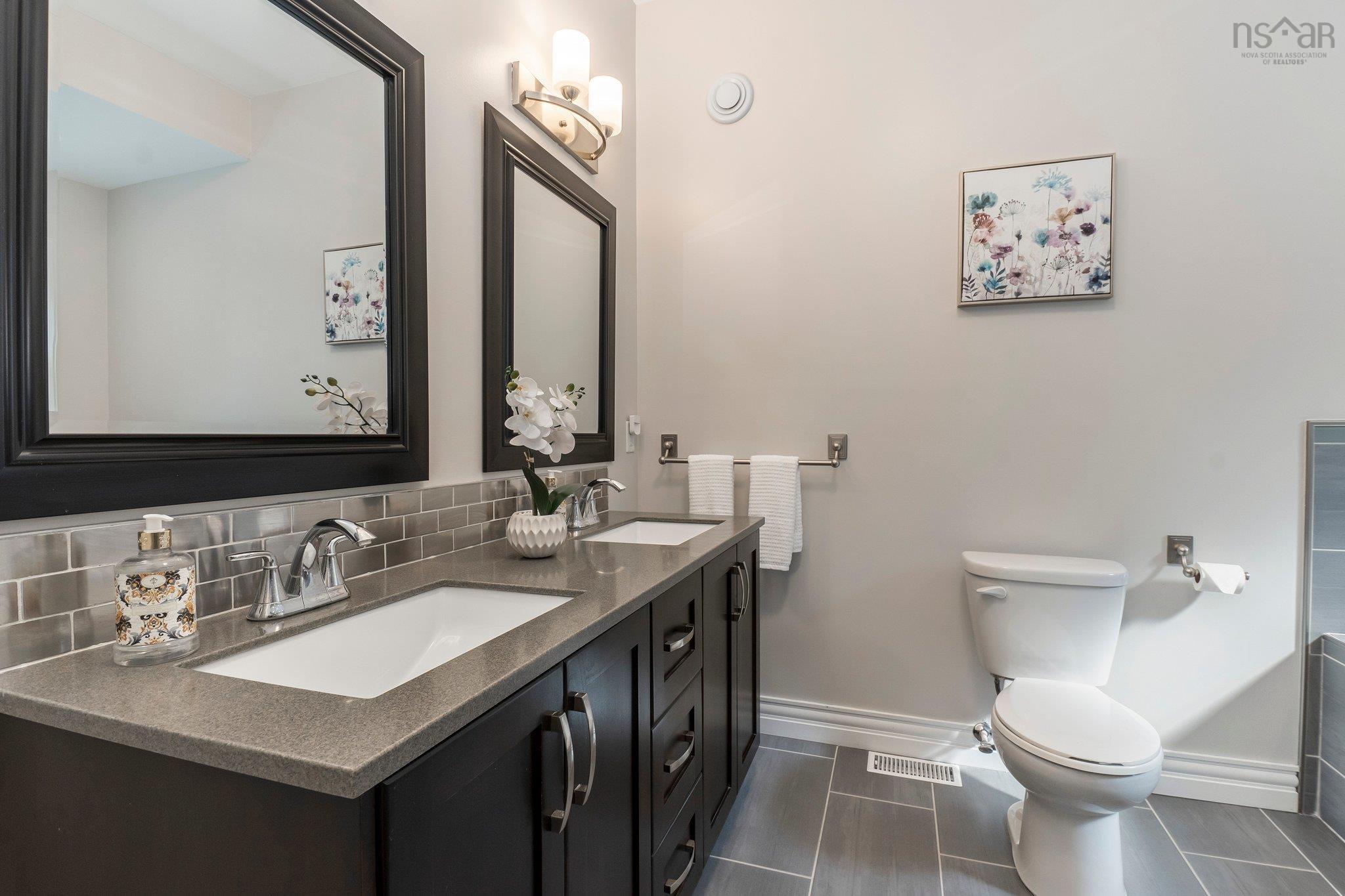 $997,900.00: 331 Masons Point Road, Head Of St. Margarets Bay