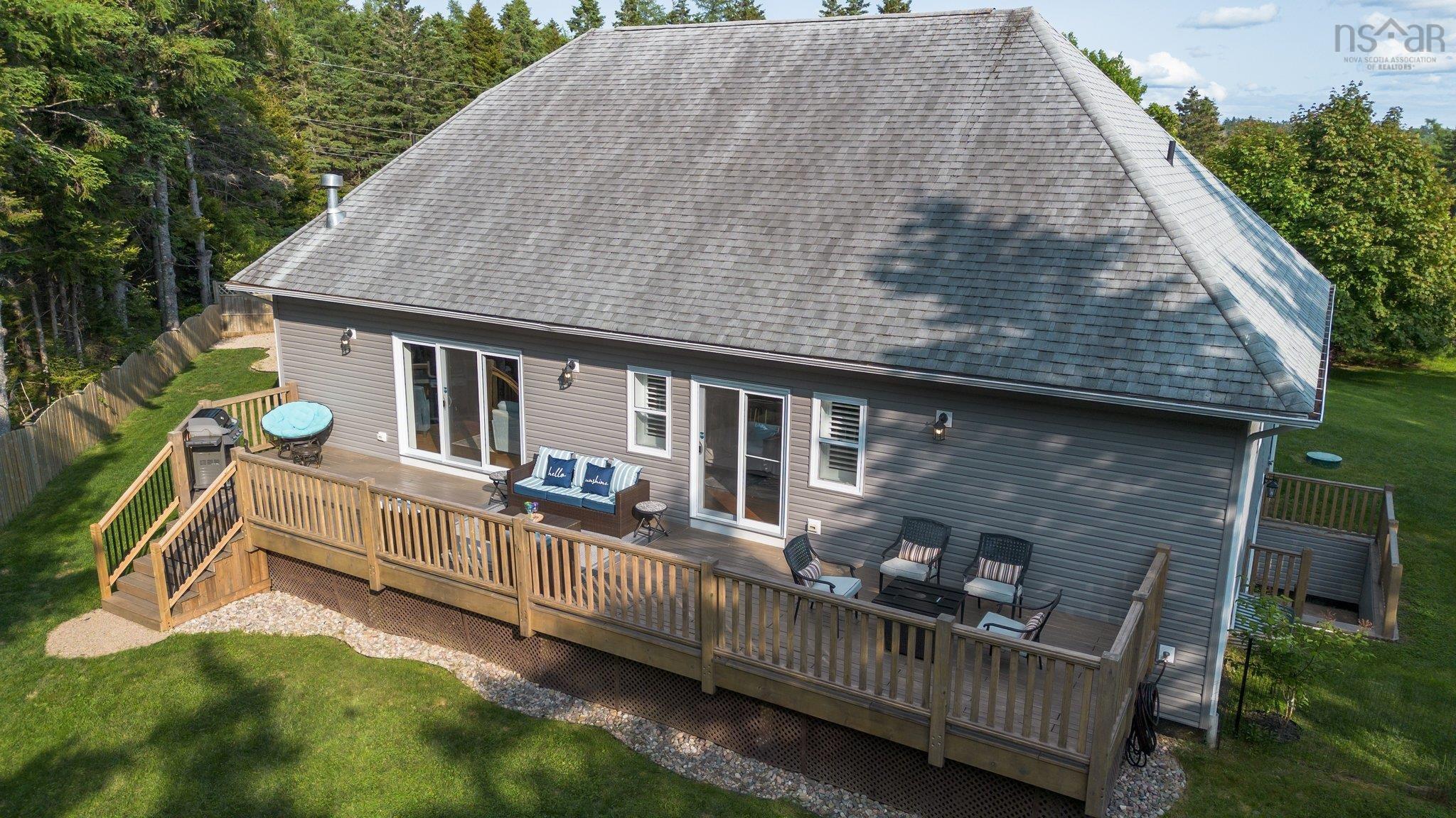 $997,900.00: 331 Masons Point Road, Head Of St. Margarets Bay