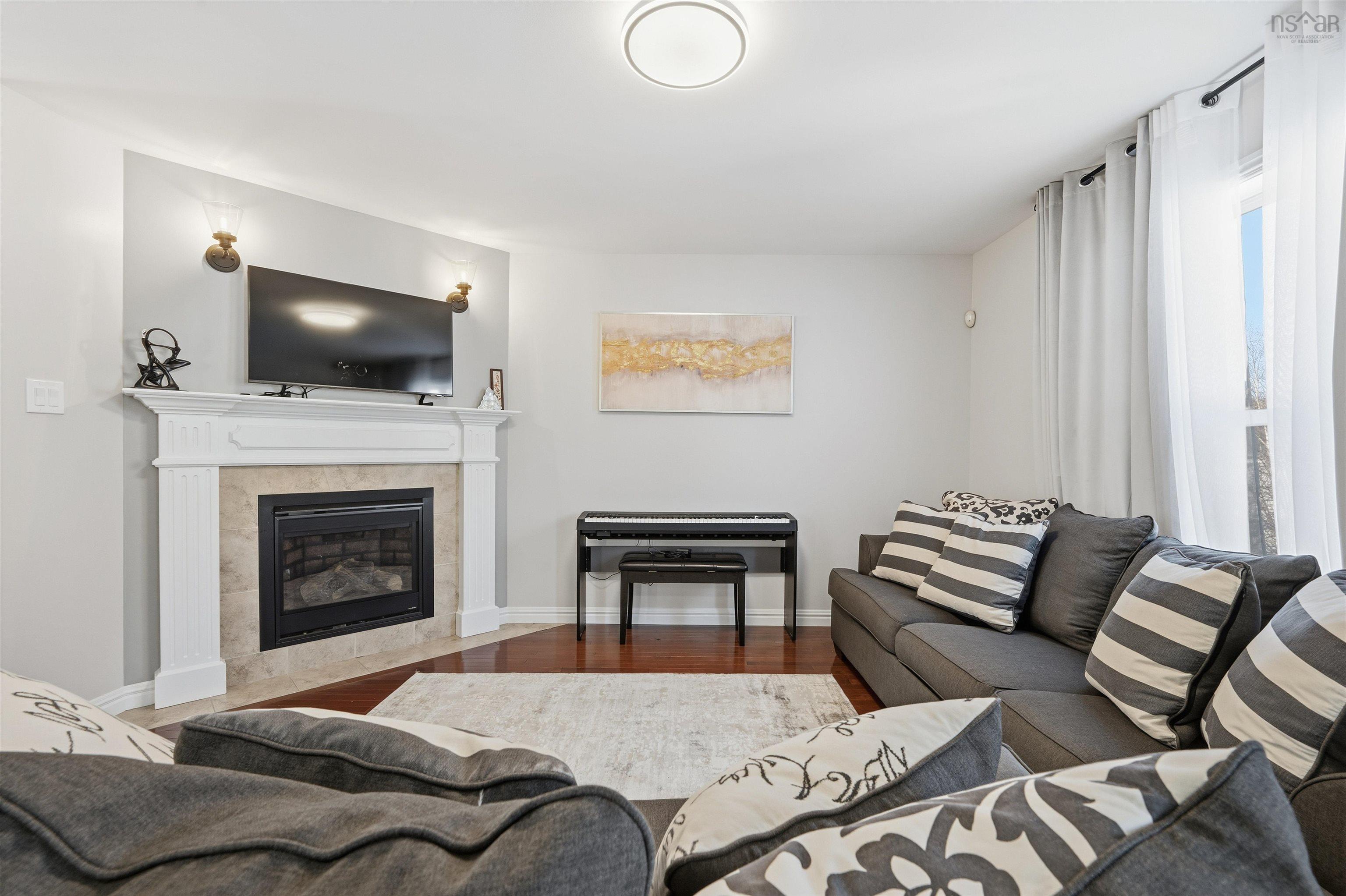 $737,900.00: 49 Merchant Court, Halifax