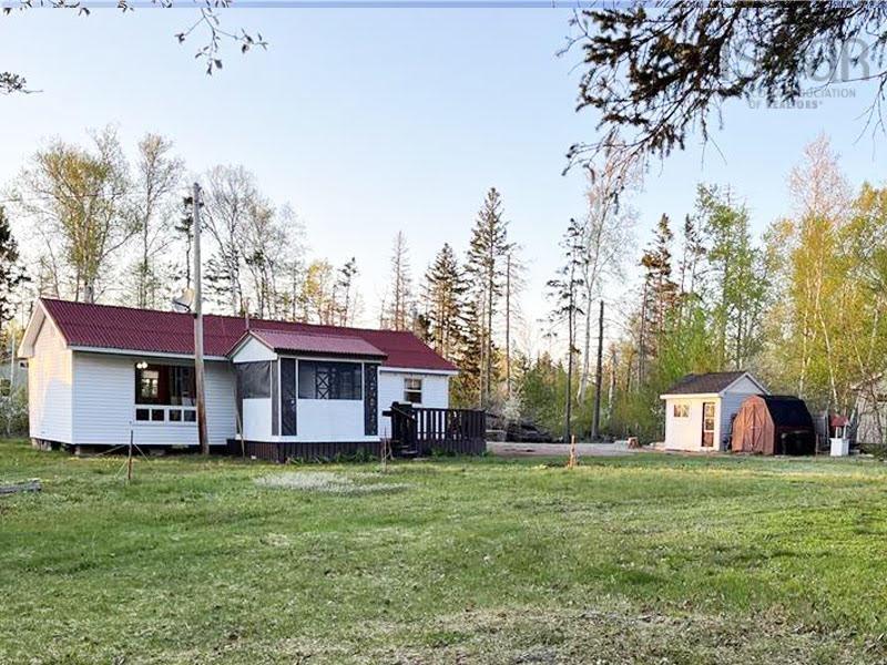 $210,000.00: 40 Jackson Point Road, Tidnish Bridge