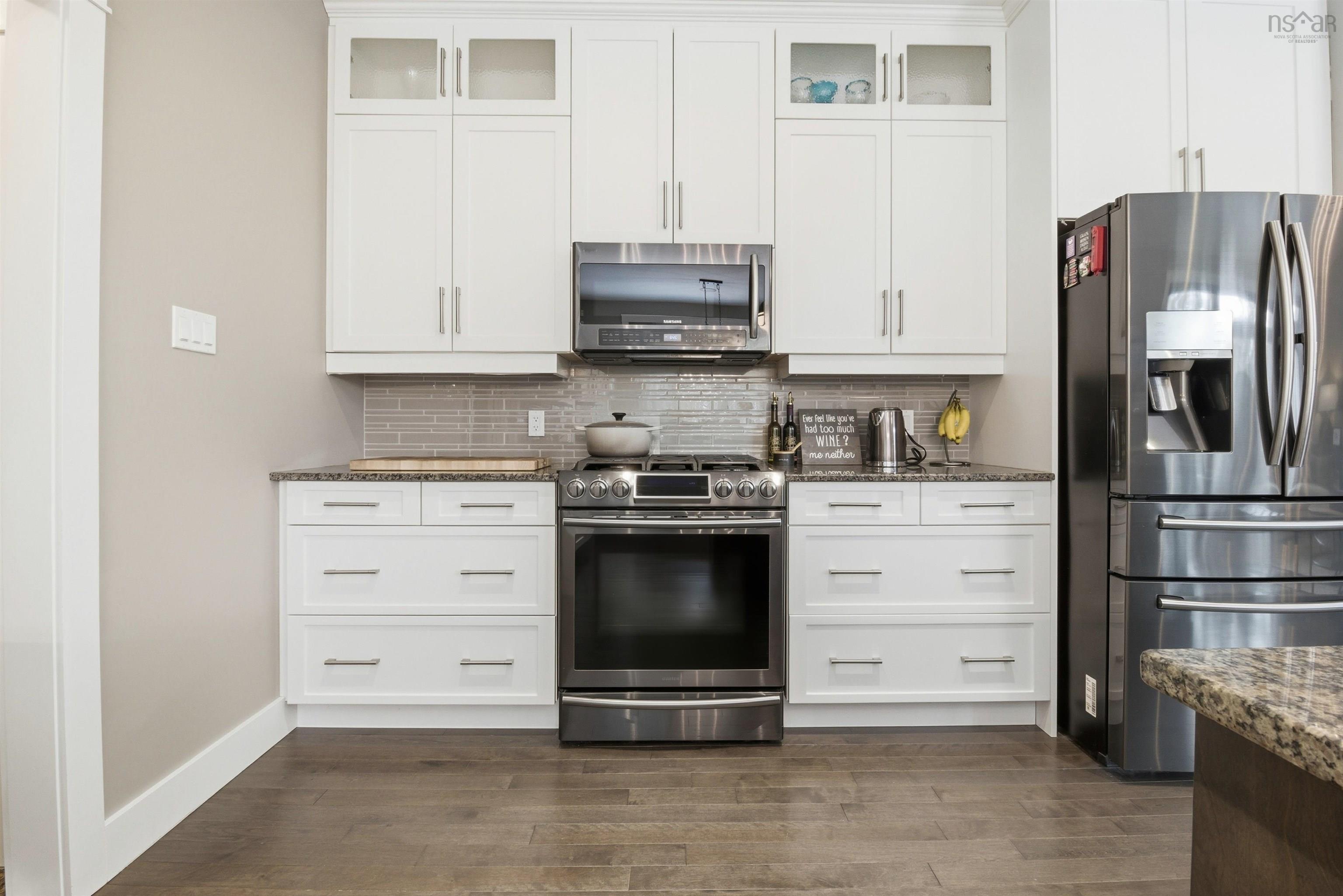 $699,900.00: 12 Poplar Way, Ardoise