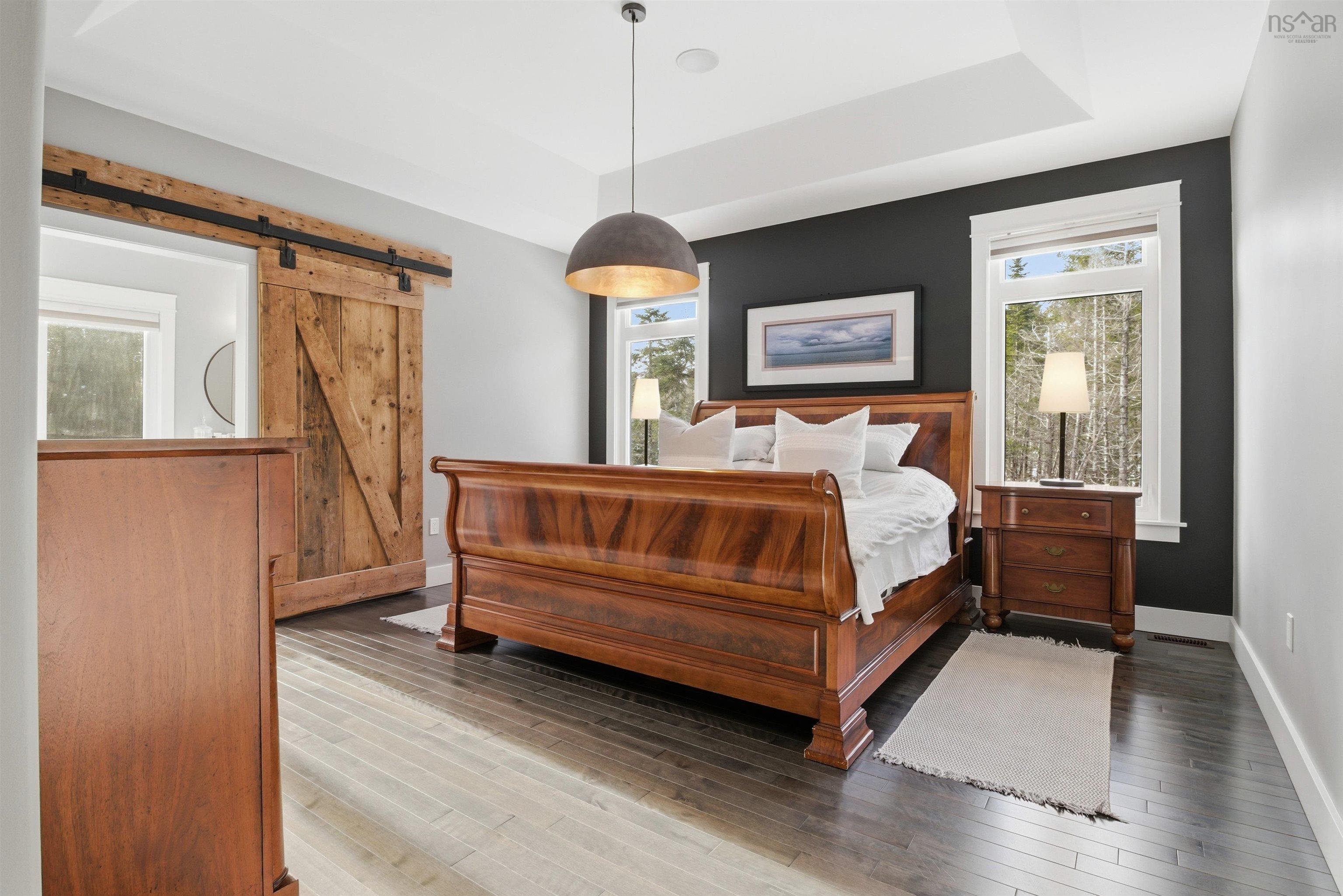 $699,900.00: 12 Poplar Way, Ardoise