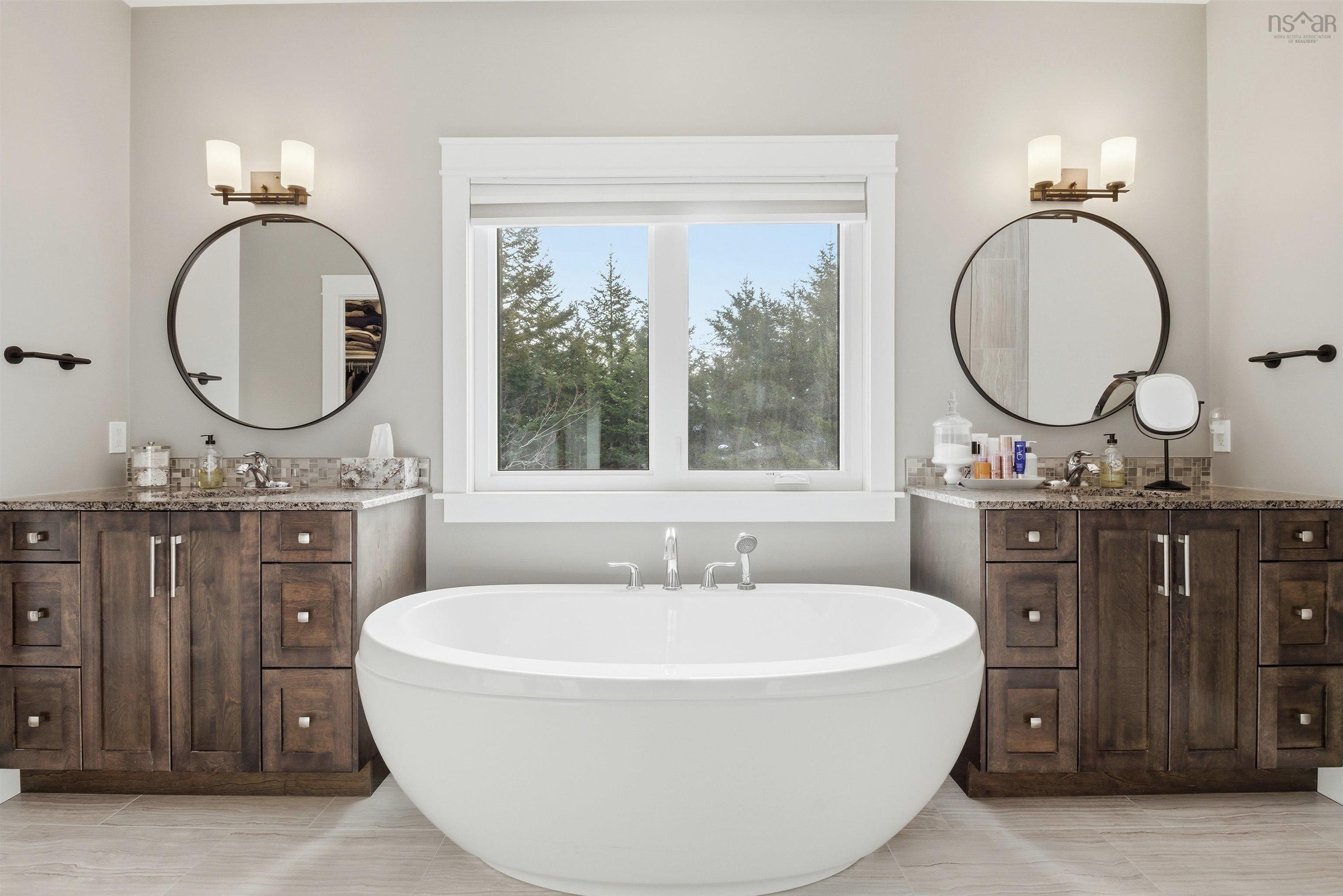 $699,900.00: 12 Poplar Way, Ardoise