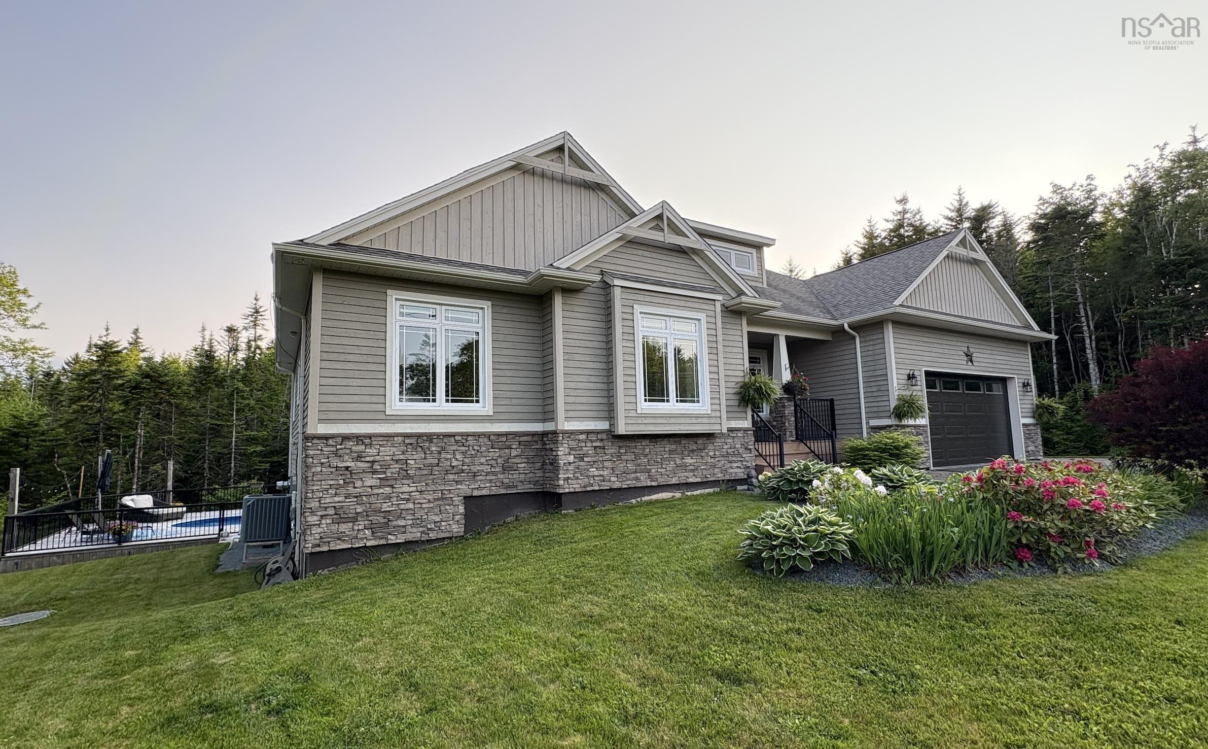 $699,900.00: 12 Poplar Way, Ardoise