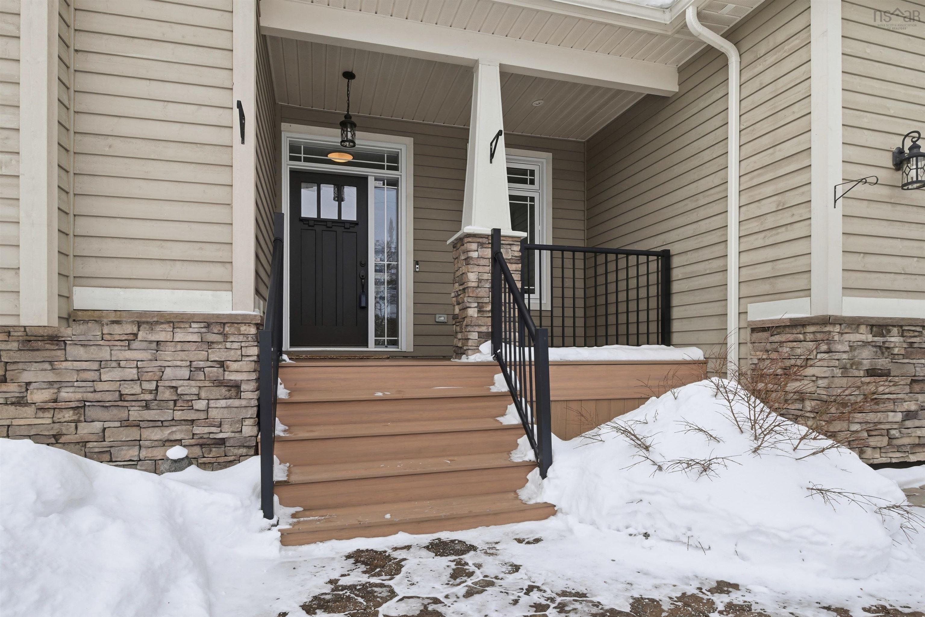 $699,900.00: 12 Poplar Way, Ardoise