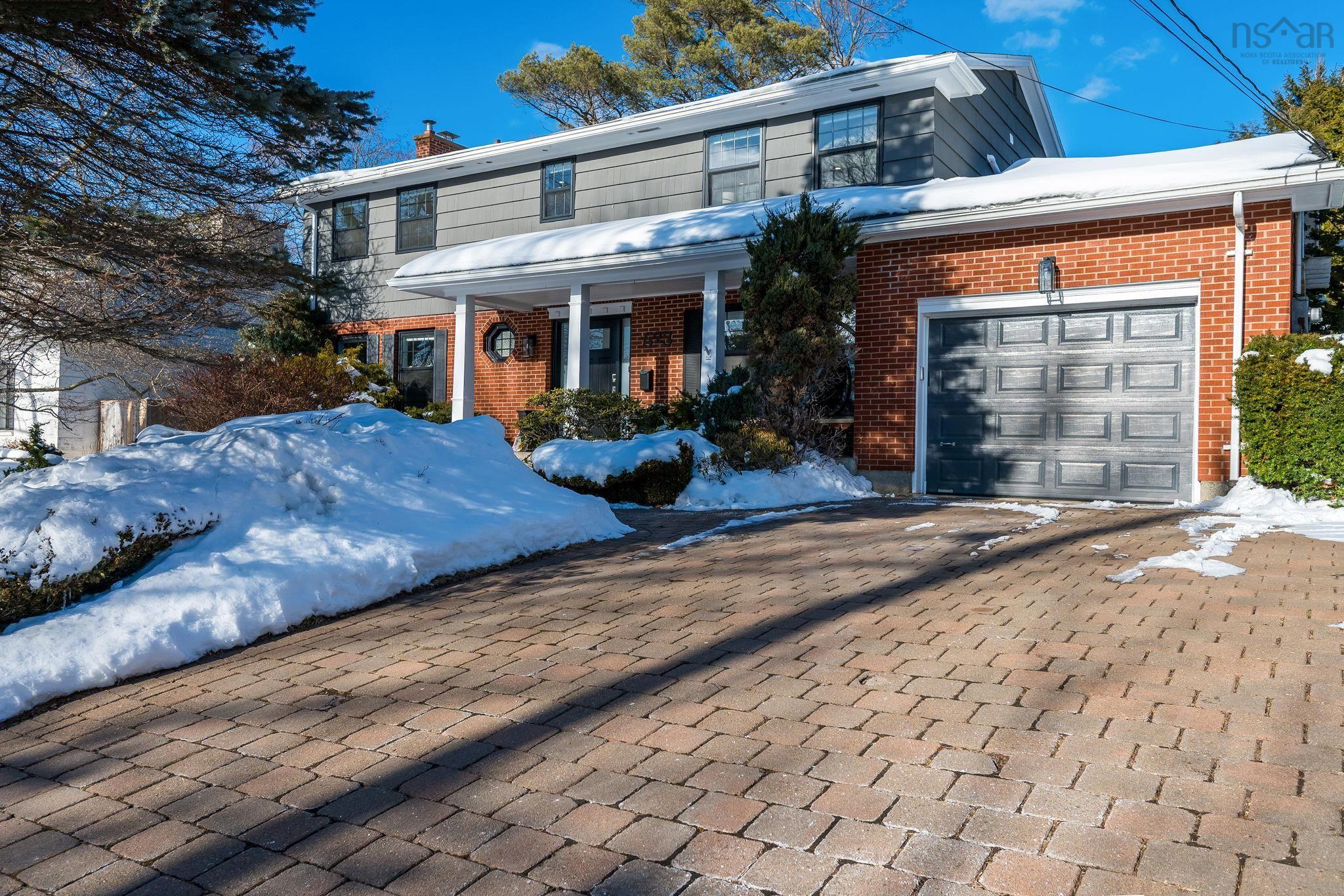 $2,395,000.00: 523 Francklyn Street, Halifax