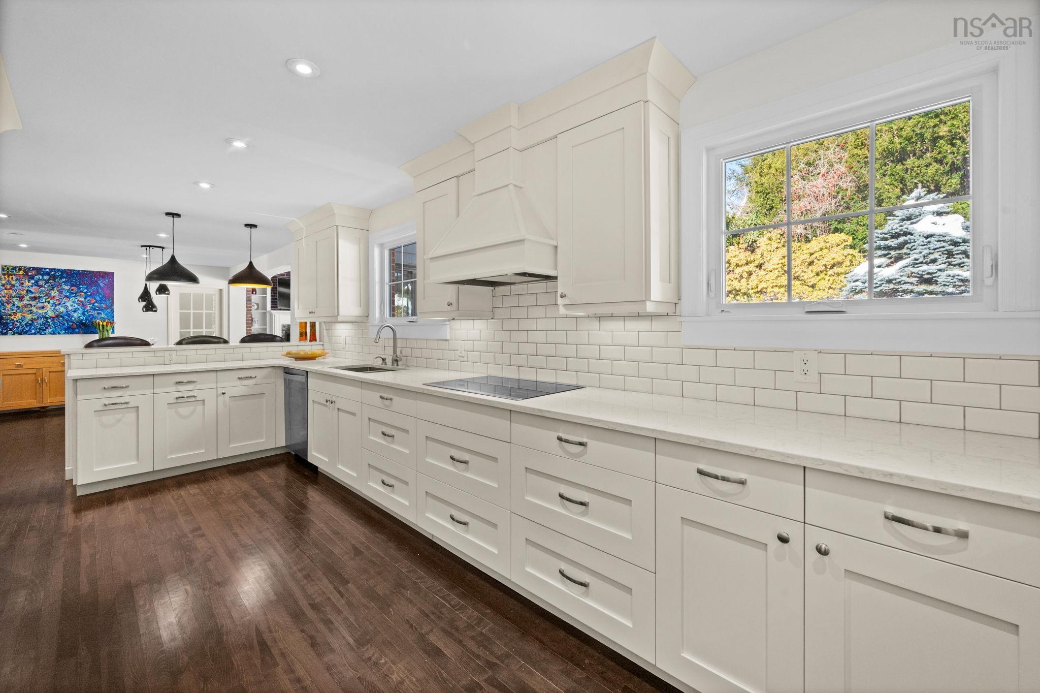 $2,395,000.00: 523 Francklyn Street, Halifax