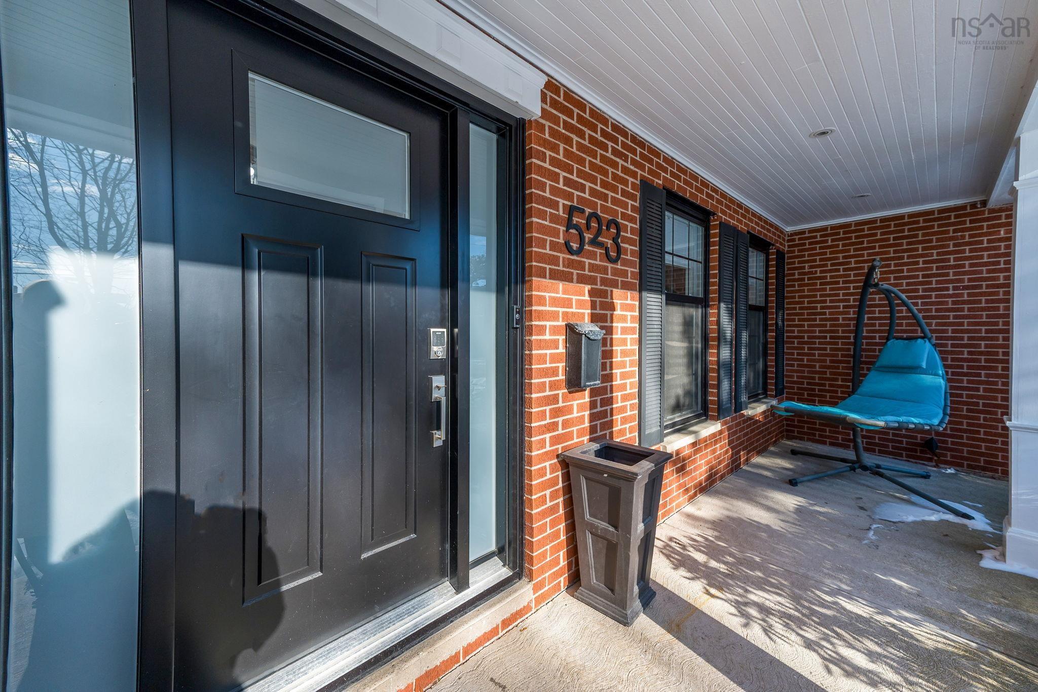 $2,395,000.00: 523 Francklyn Street, Halifax