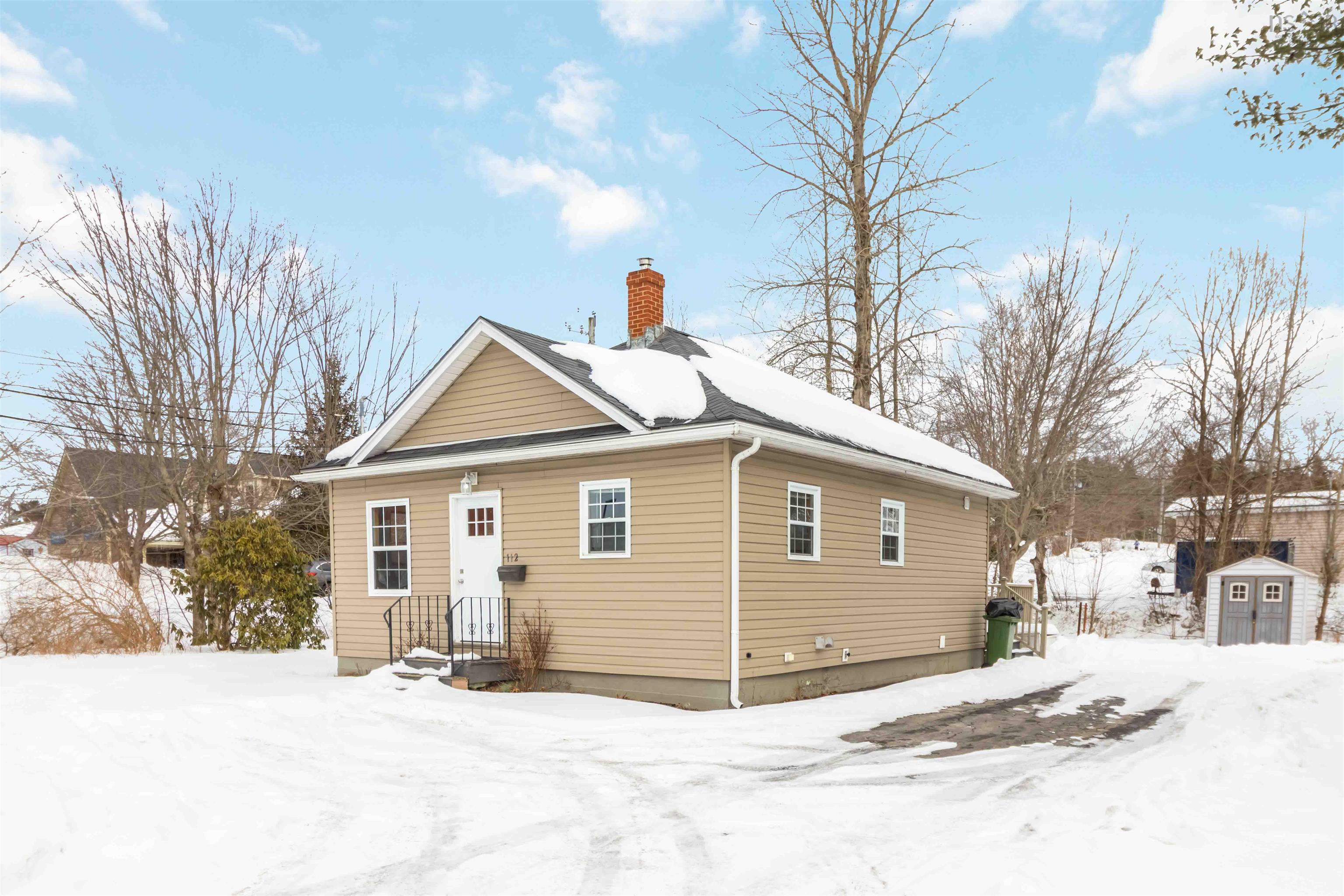 $325,000.00: 112 North Street, Bridgewater