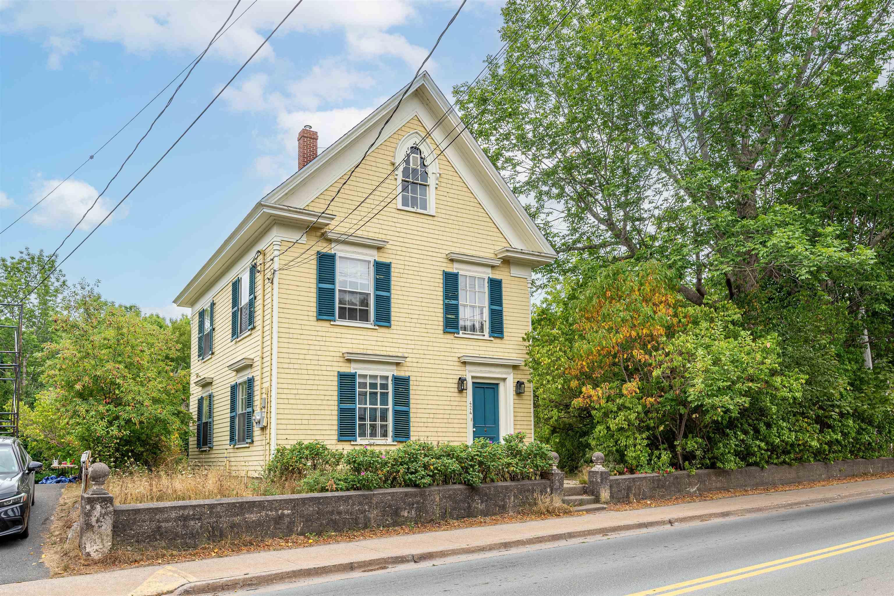 $679,000.00: 424 Main Street, Mahone Bay