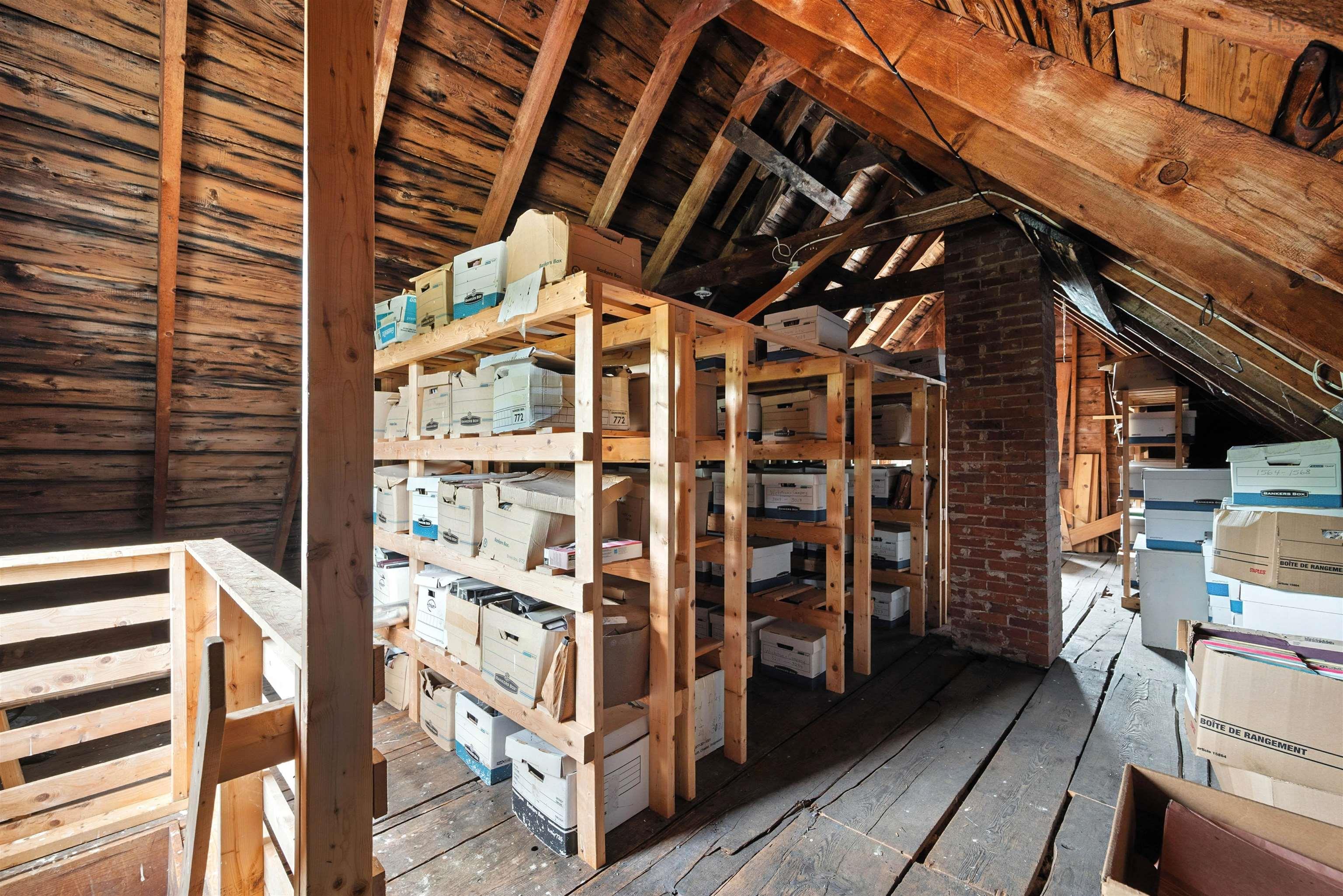 $679,000.00: 424 Main Street, Mahone Bay