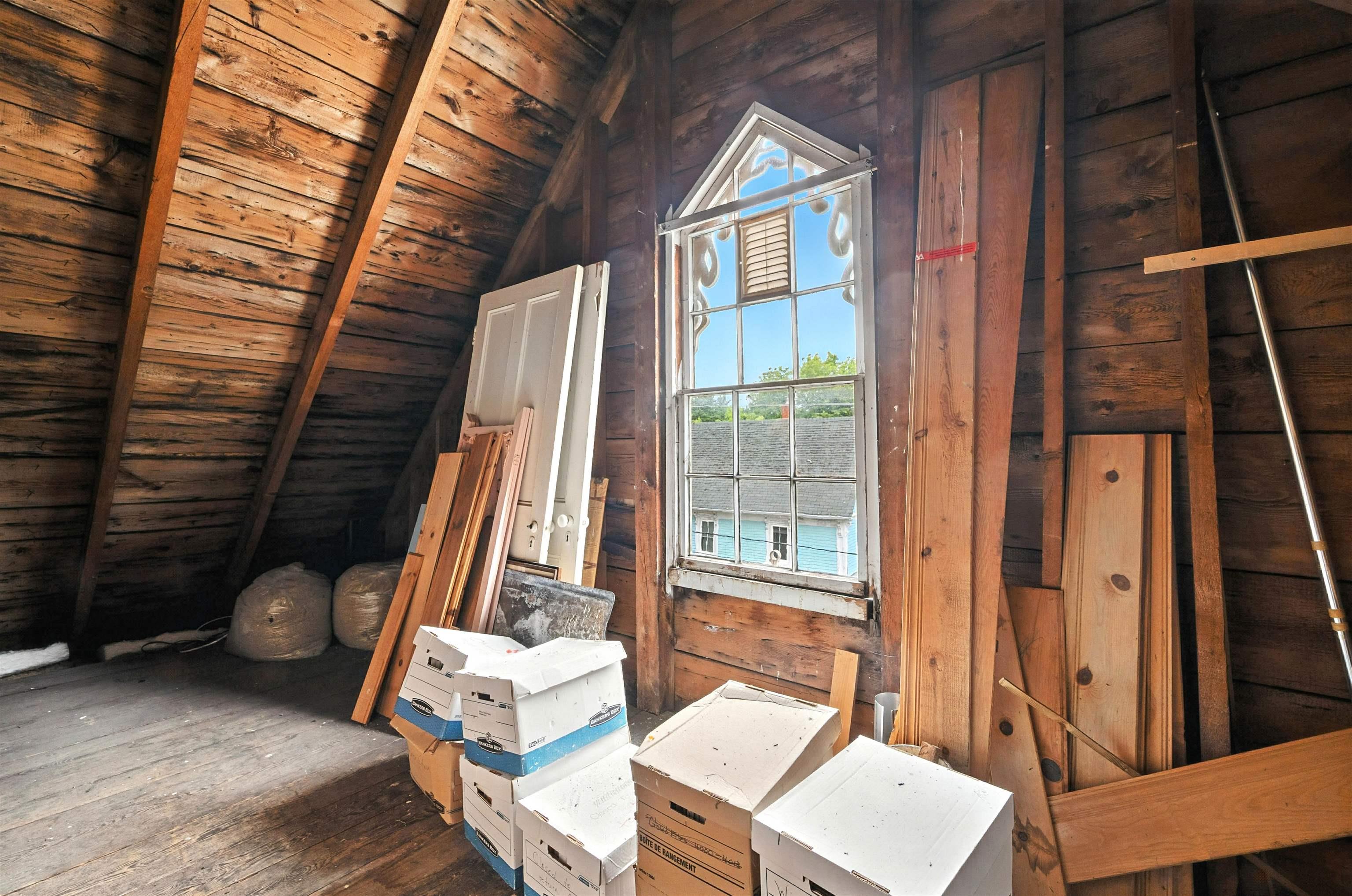 $679,000.00: 424 Main Street, Mahone Bay