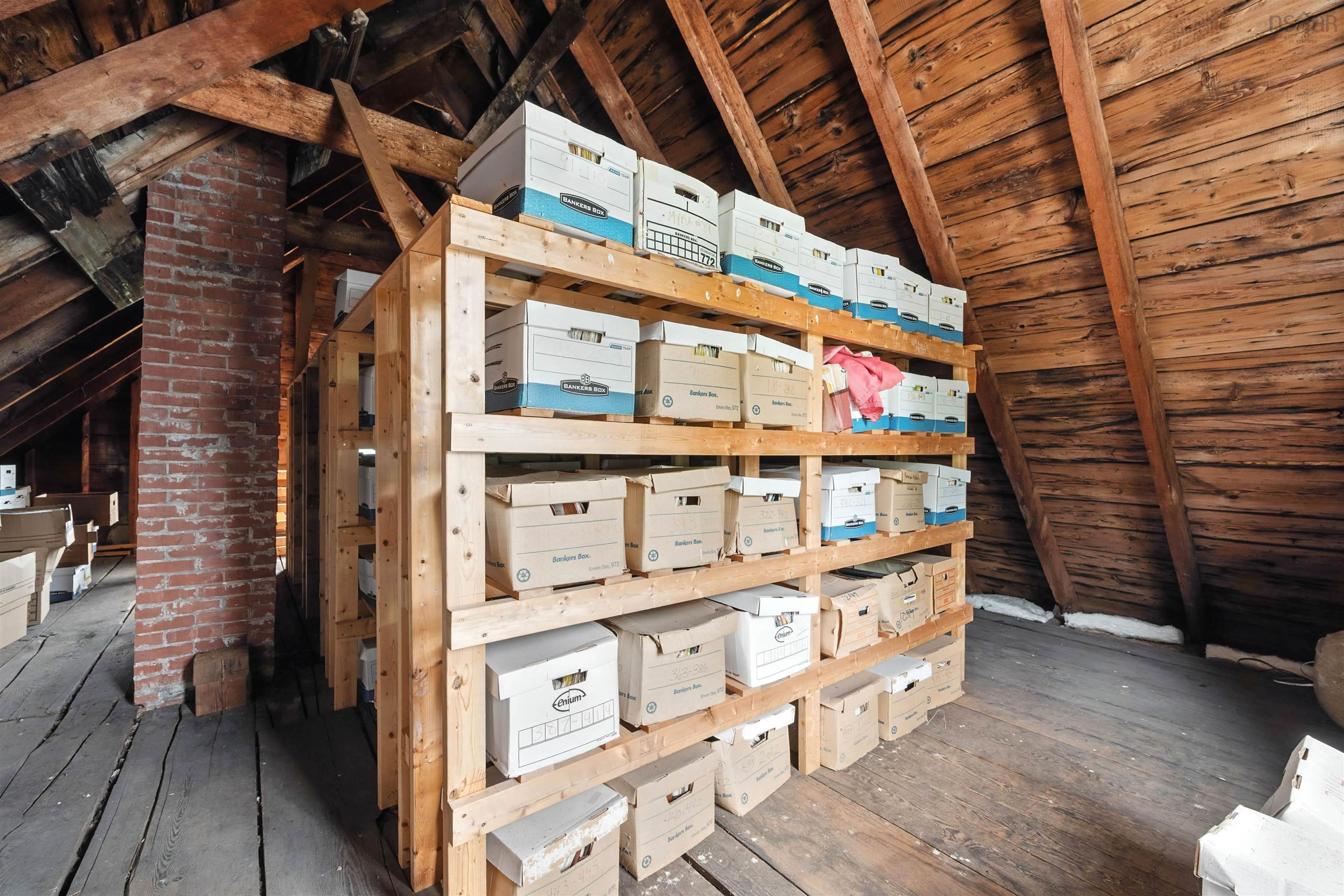 $679,000.00: 424 Main Street, Mahone Bay