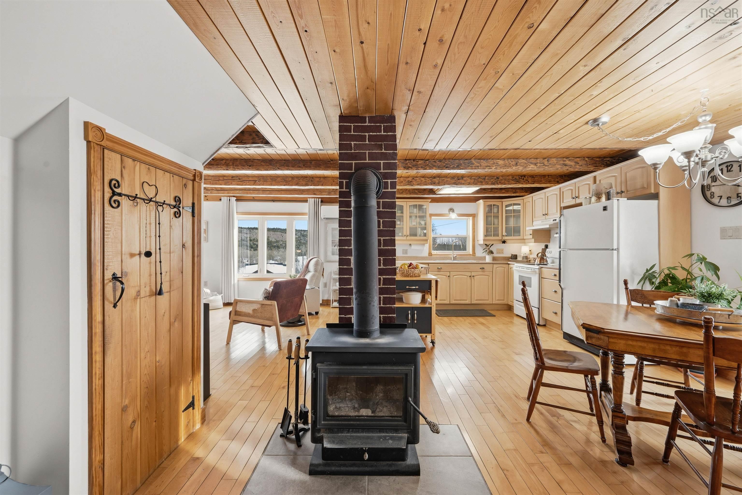 $449,000.00: 96 Smeltzer Road, Upper Vaughan