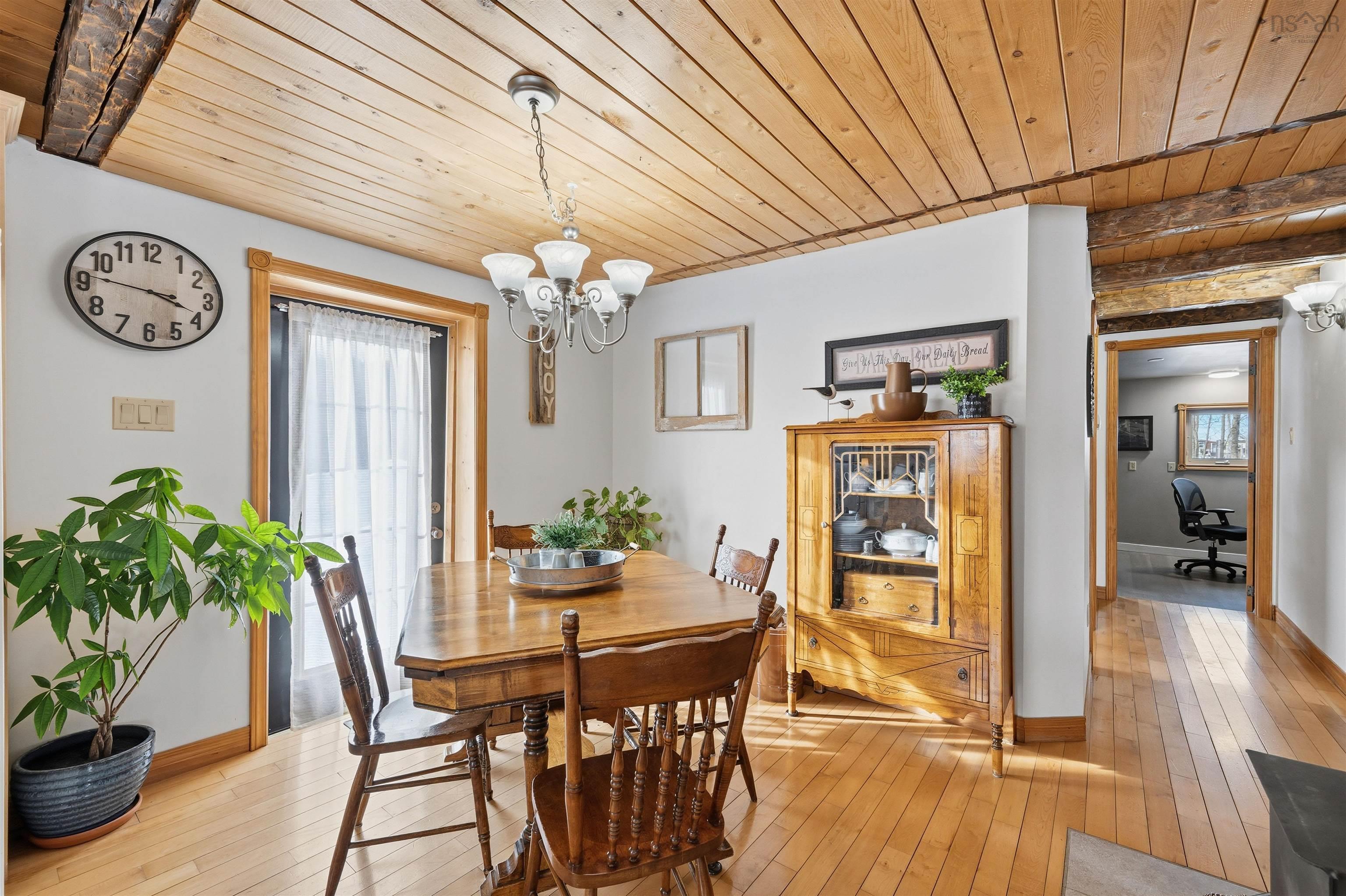 $449,000.00: 96 Smeltzer Road, Upper Vaughan