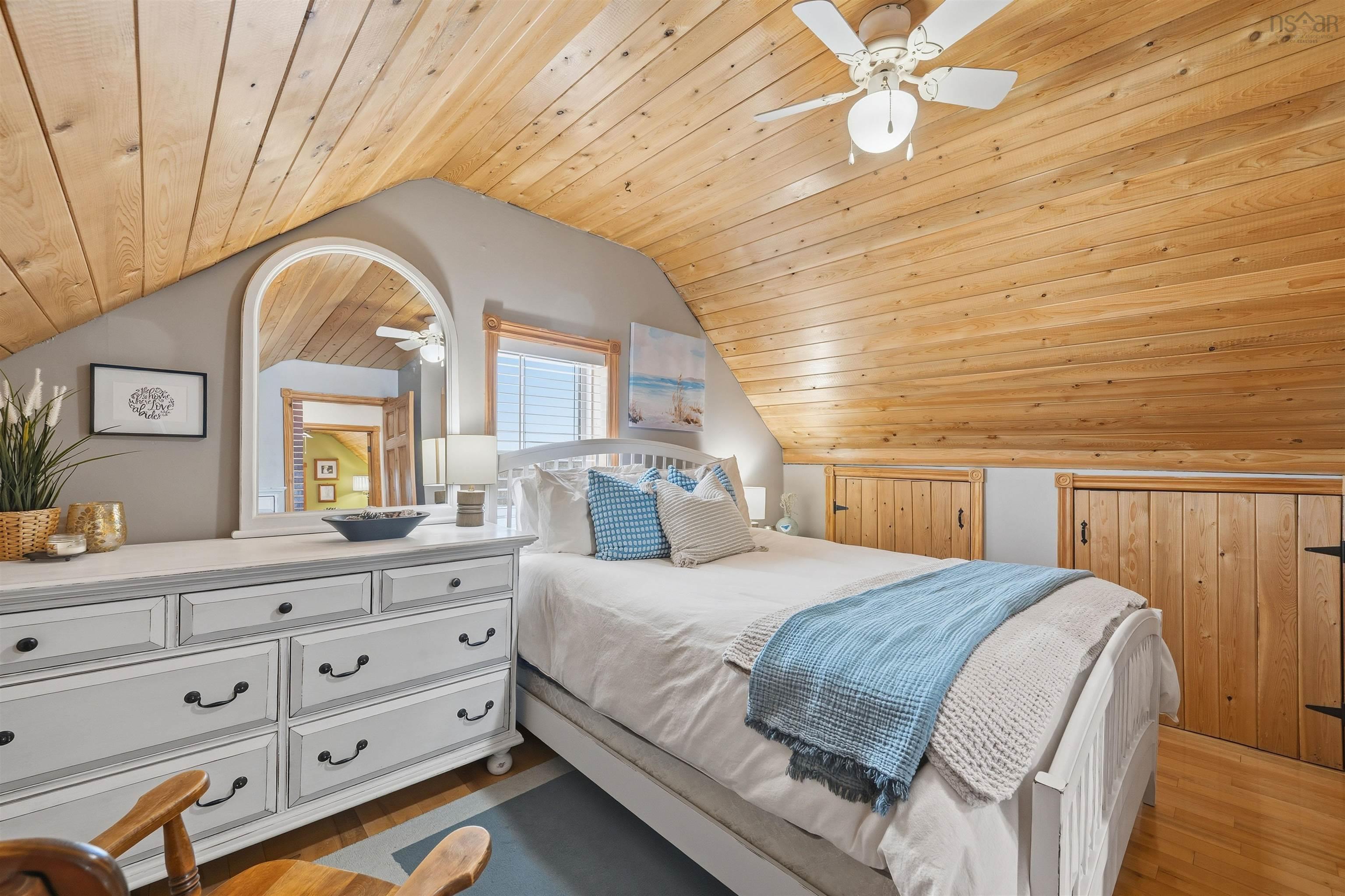 $449,000.00: 96 Smeltzer Road, Upper Vaughan