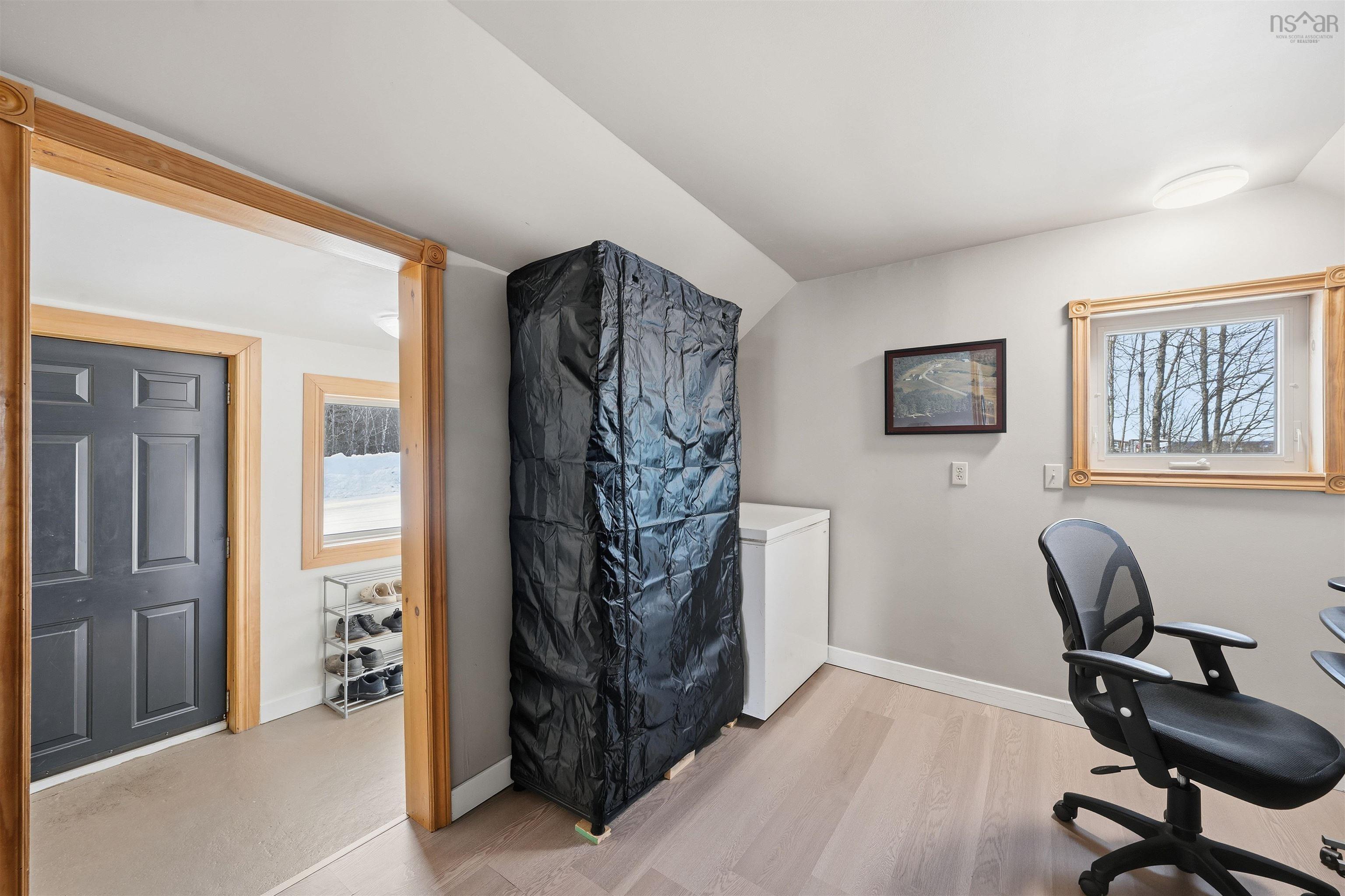 $449,000.00: 96 Smeltzer Road, Upper Vaughan