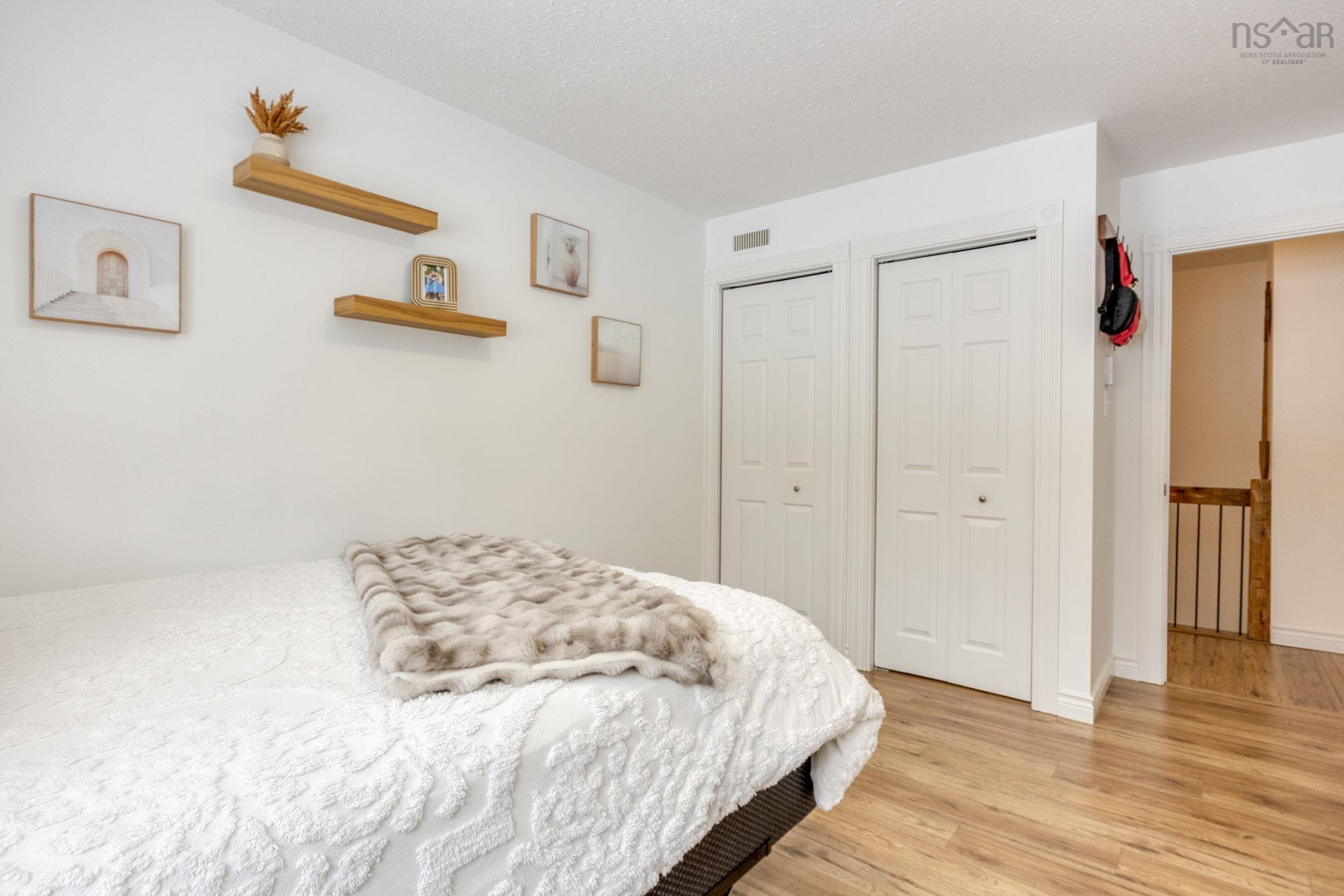 $689,900.00: 2923 Borden Street, Coldbrook