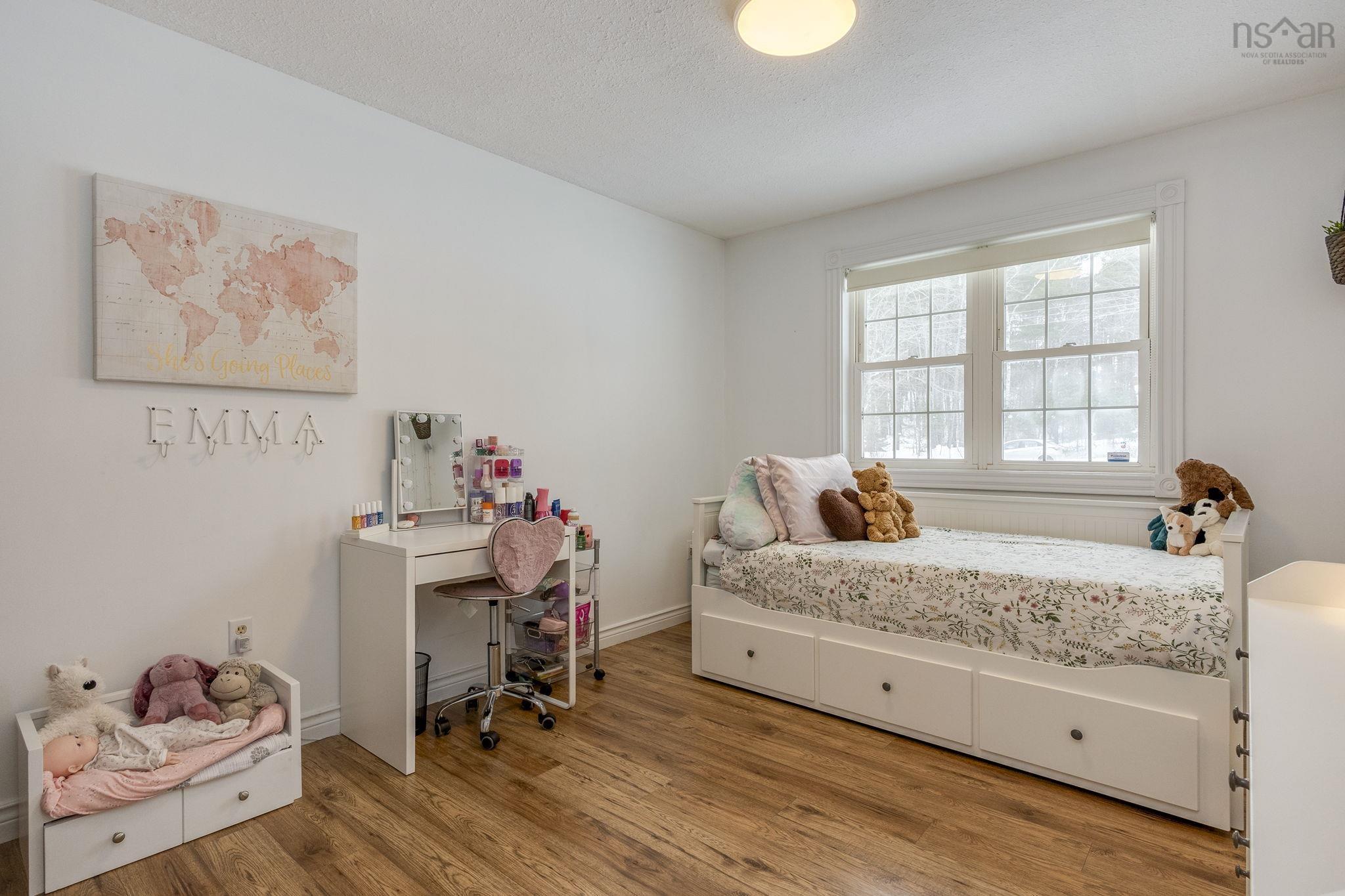 $689,900.00: 2923 Borden Street, Coldbrook