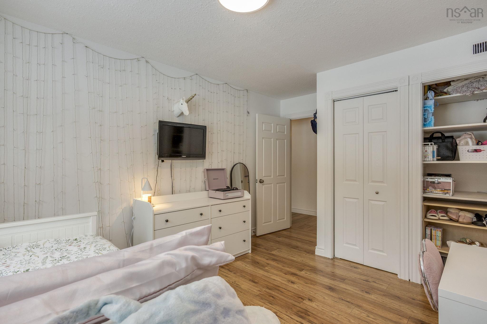 $689,900.00: 2923 Borden Street, Coldbrook