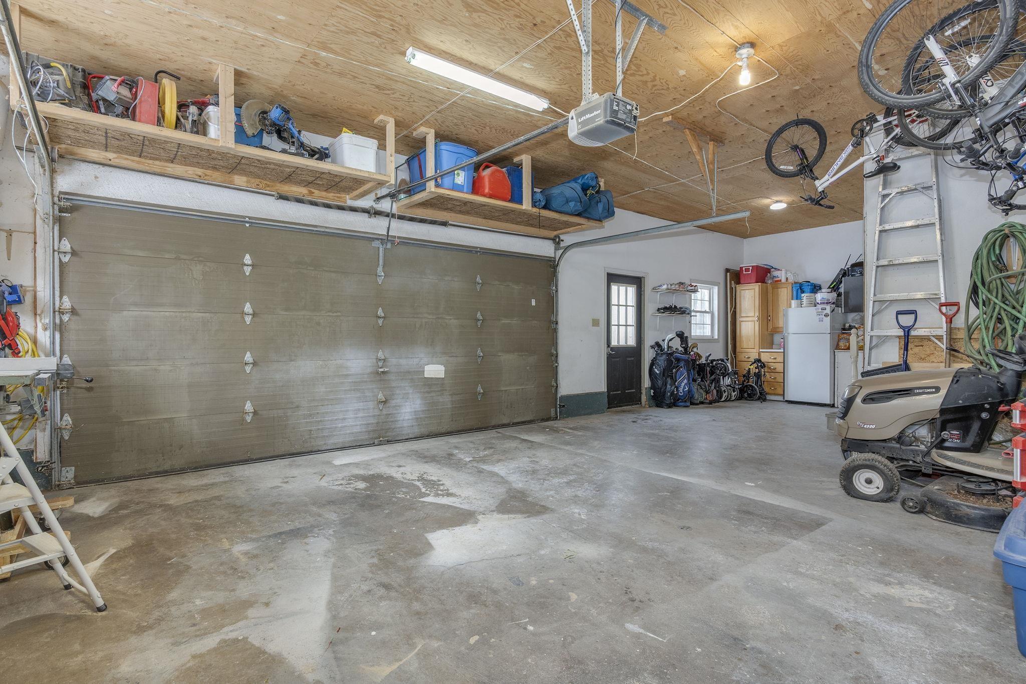 $689,900.00: 2923 Borden Street, Coldbrook