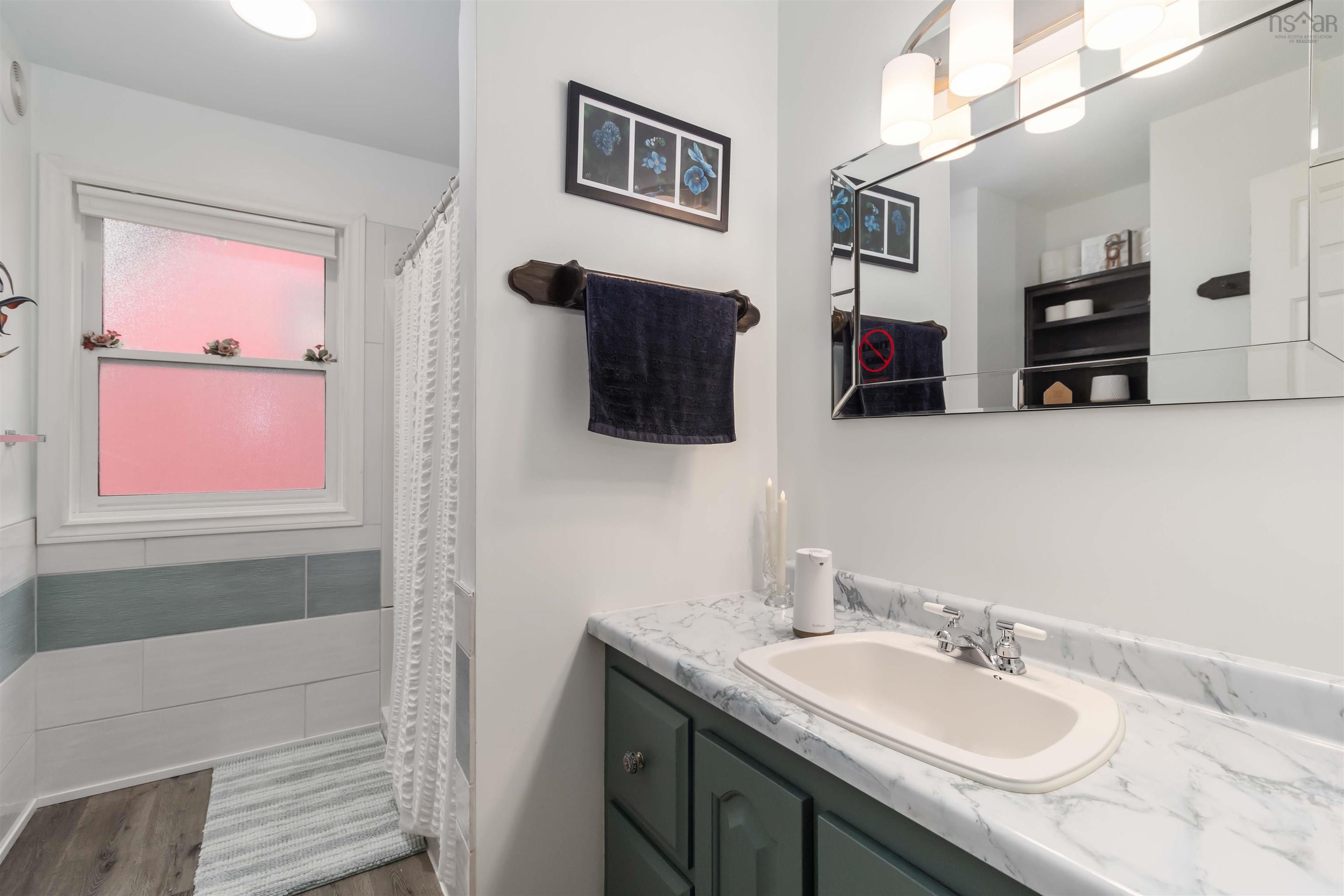 $575,000.00: 336 West Street, Milton