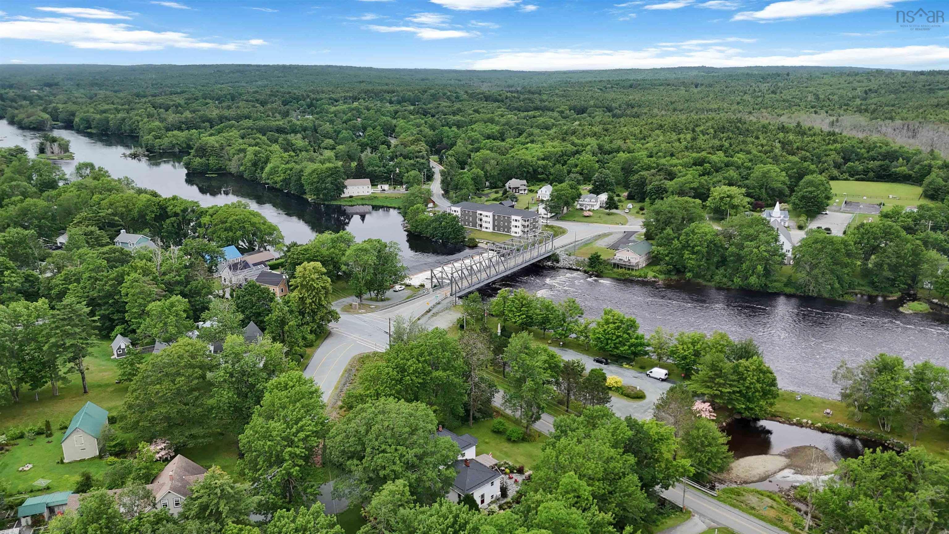 $575,000.00: 336 West Street, Milton