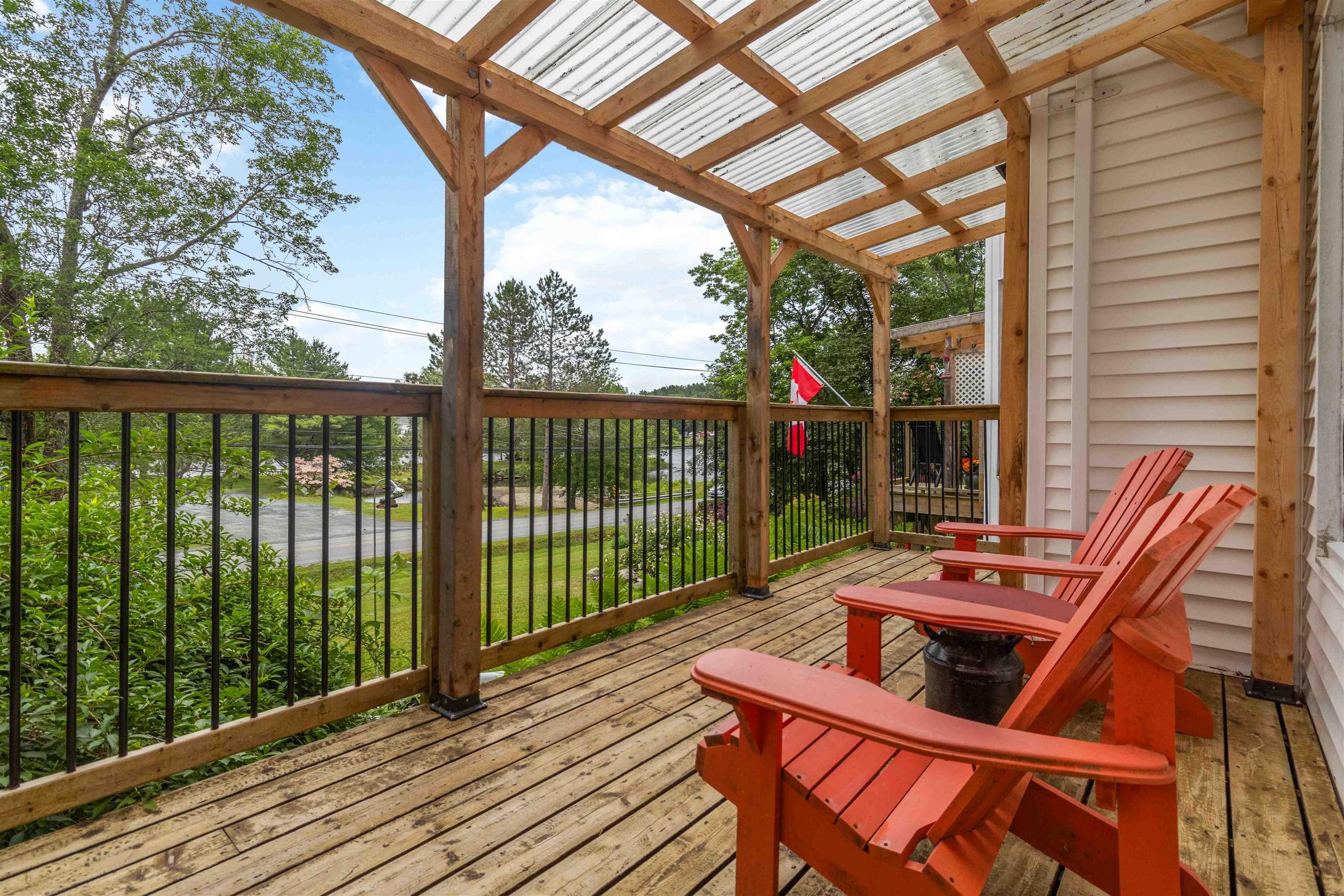 $575,000.00: 336 West Street, Milton