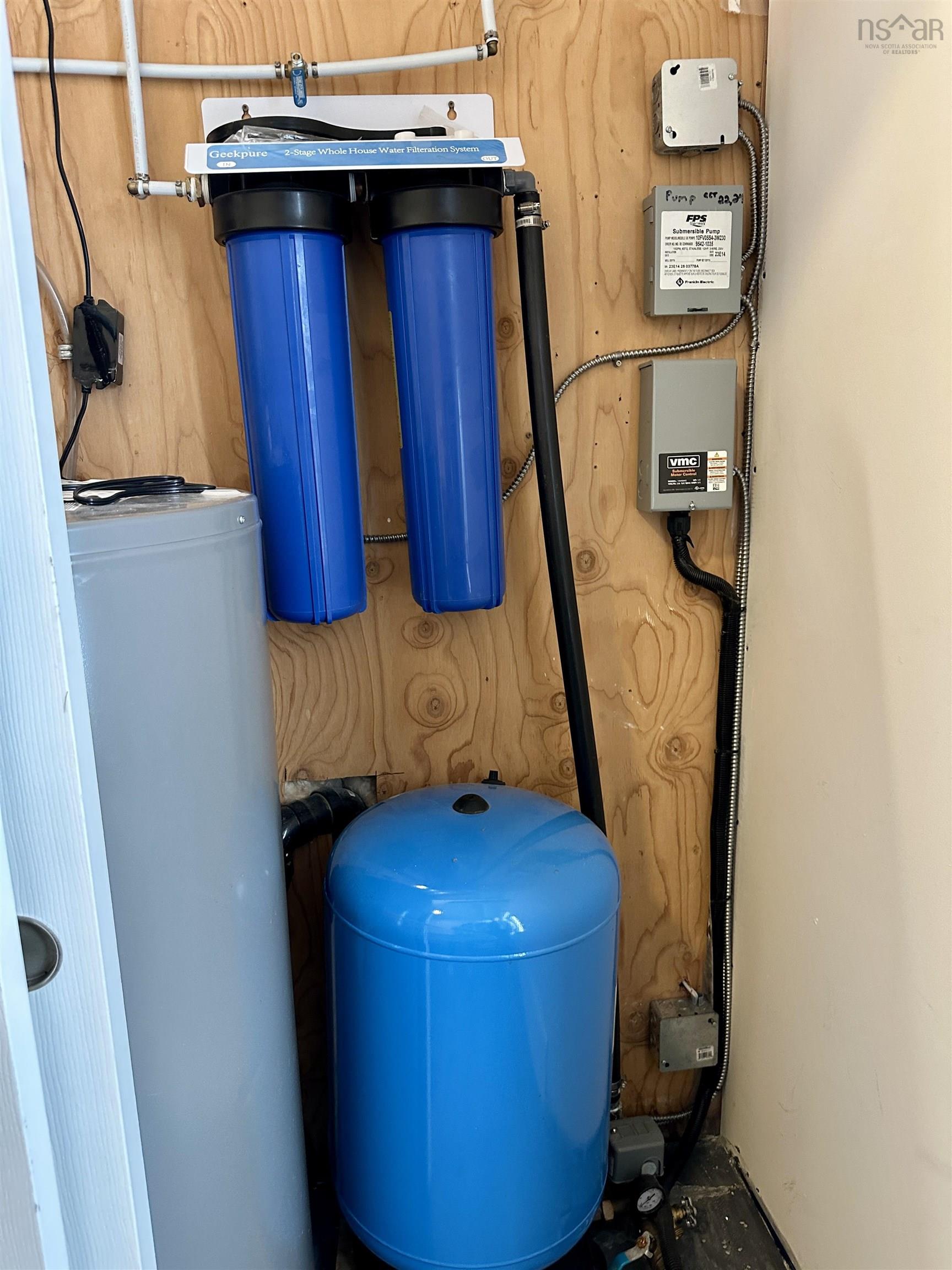 $545,900.00: 1494 Big Harbour Island, Big Harbour Island