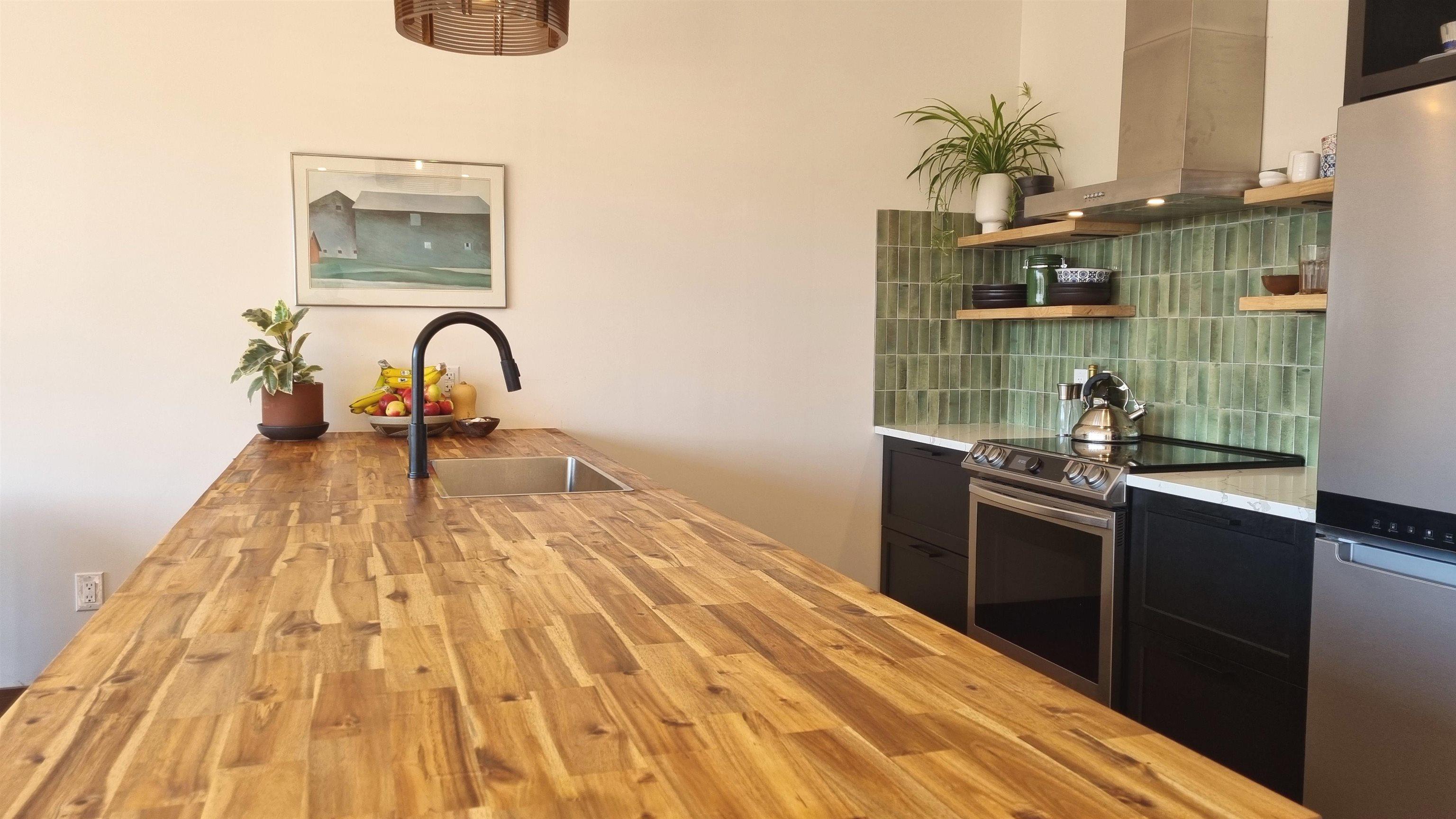 $545,900.00: 1494 Big Harbour Island, Big Harbour Island