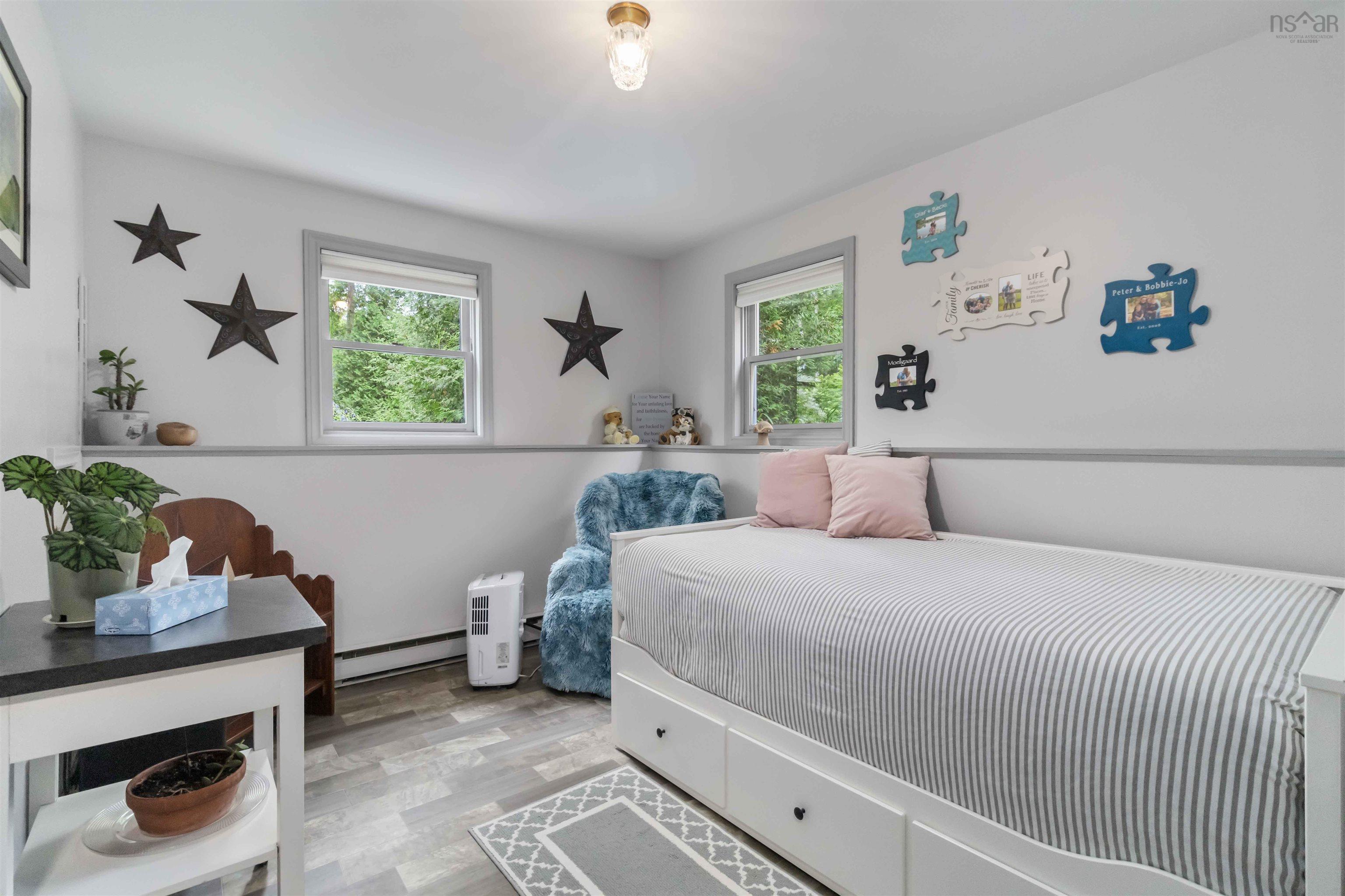 $575,000.00: 336 West Street, Milton