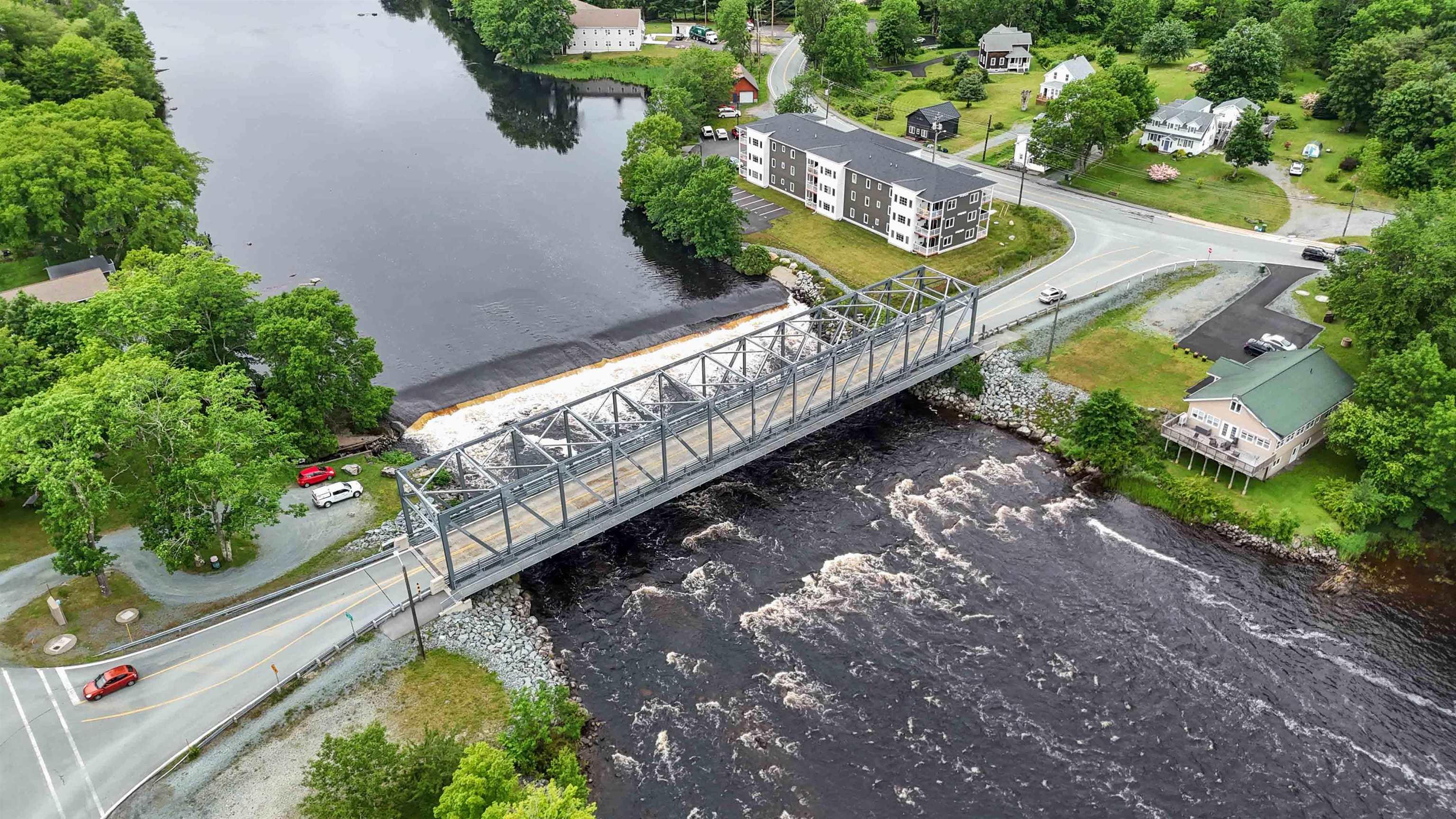 $575,000.00: 336 West Street, Milton