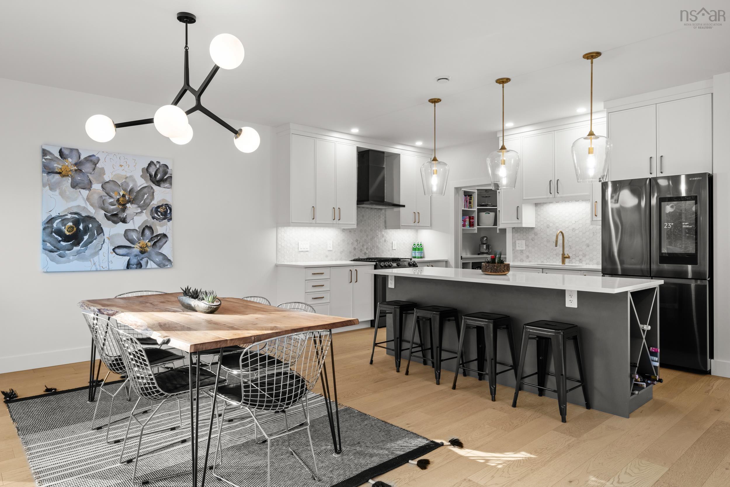 $1,219,900.00: 220 Talus Avenue, Bedford