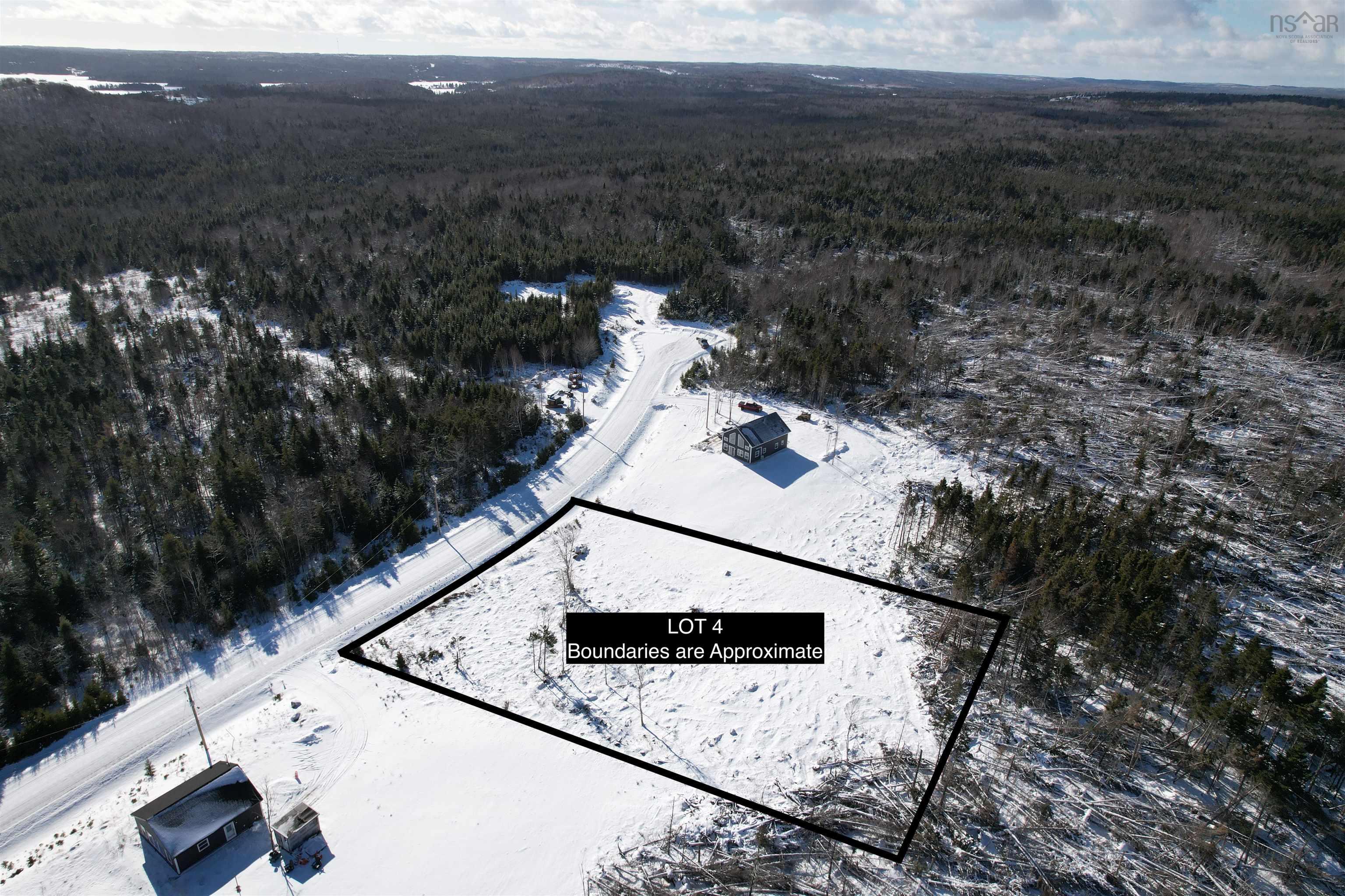 $25,000.00: Lot 4 Brewer Drive, Mira Gut