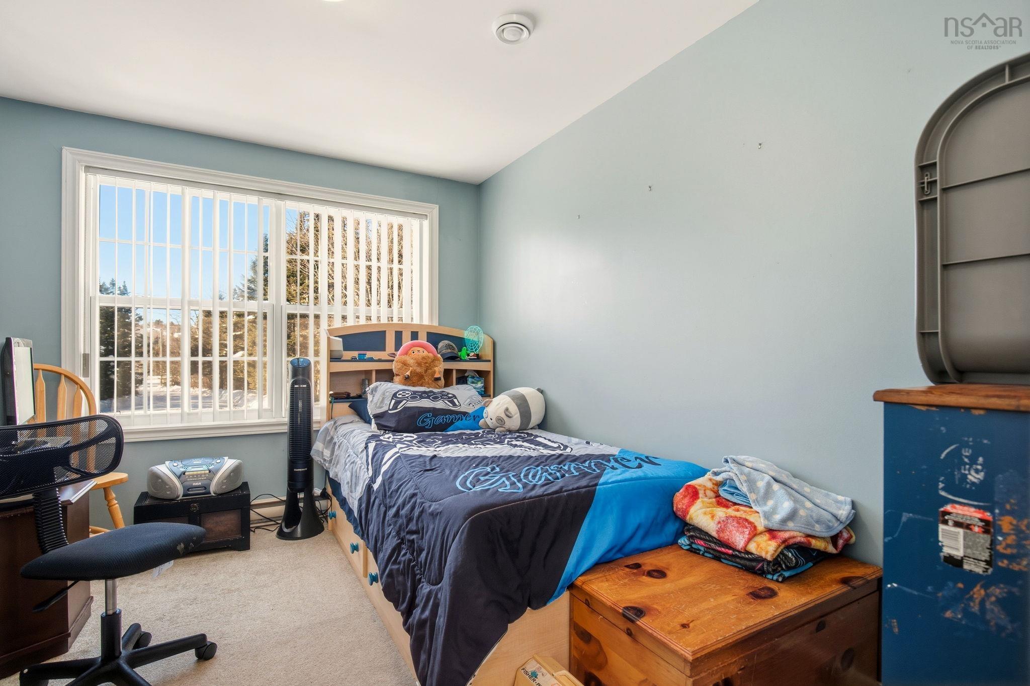 $419,900.00: 107 South Uniacke Road, South Uniacke