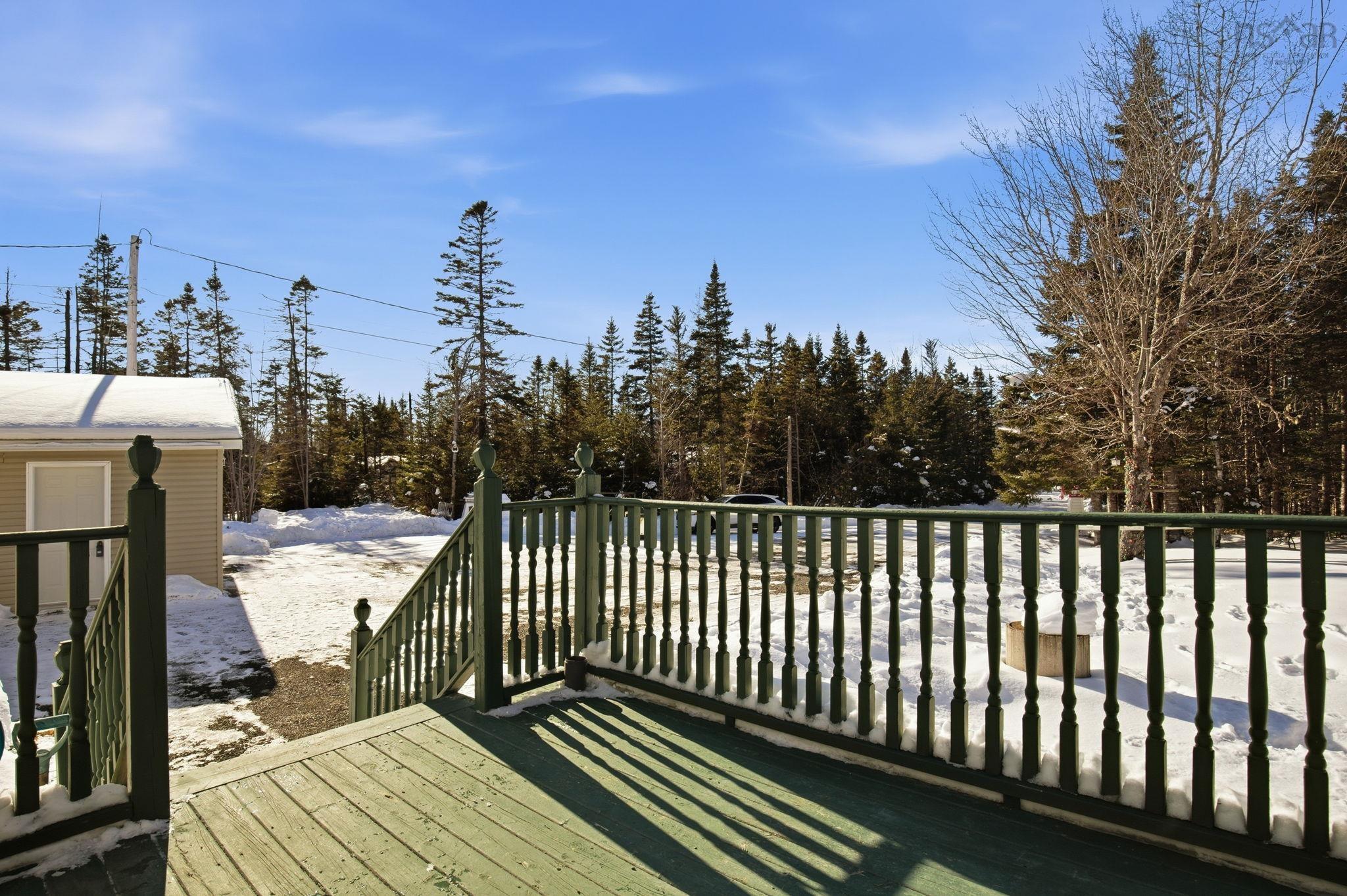 $419,900.00: 107 South Uniacke Road, South Uniacke