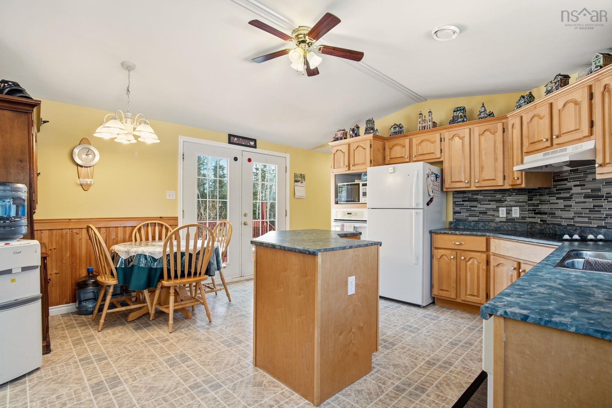 $419,900.00: 107 South Uniacke Road, South Uniacke