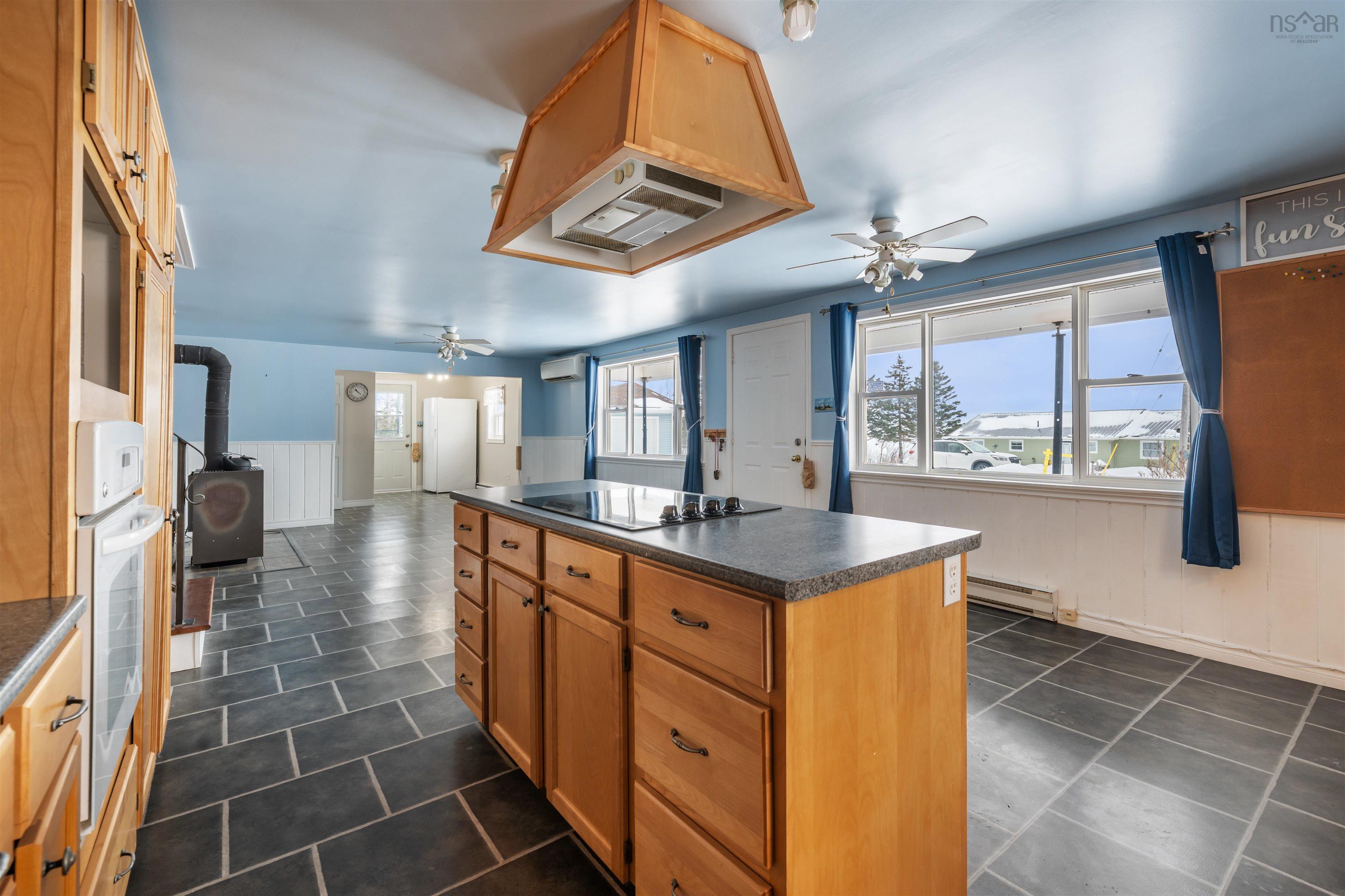 $469,900.00: 59 West Toney Drive, Seafoam