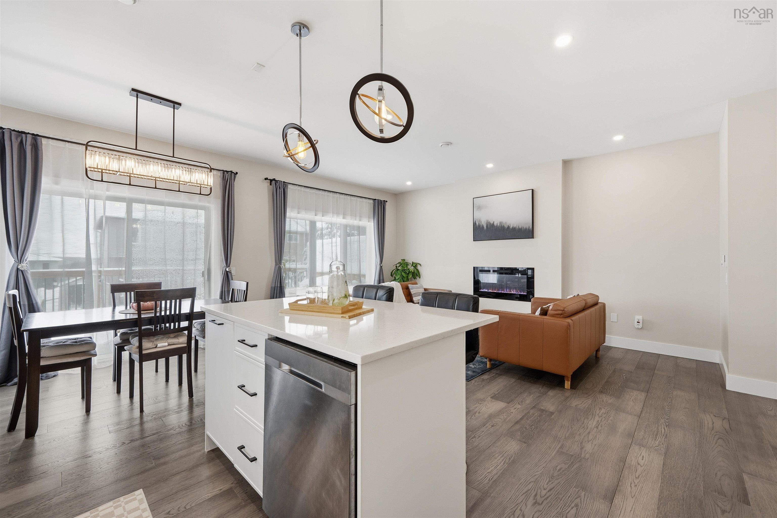 $599,900.00: 19 Thorngrove Lane, Timberlea