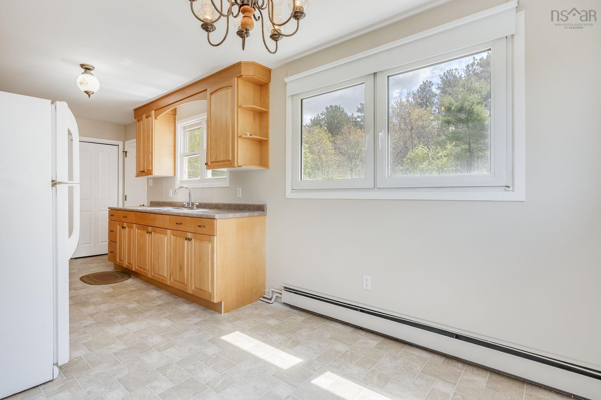 $390,000.00: 32 Aldred Road, Wilmot