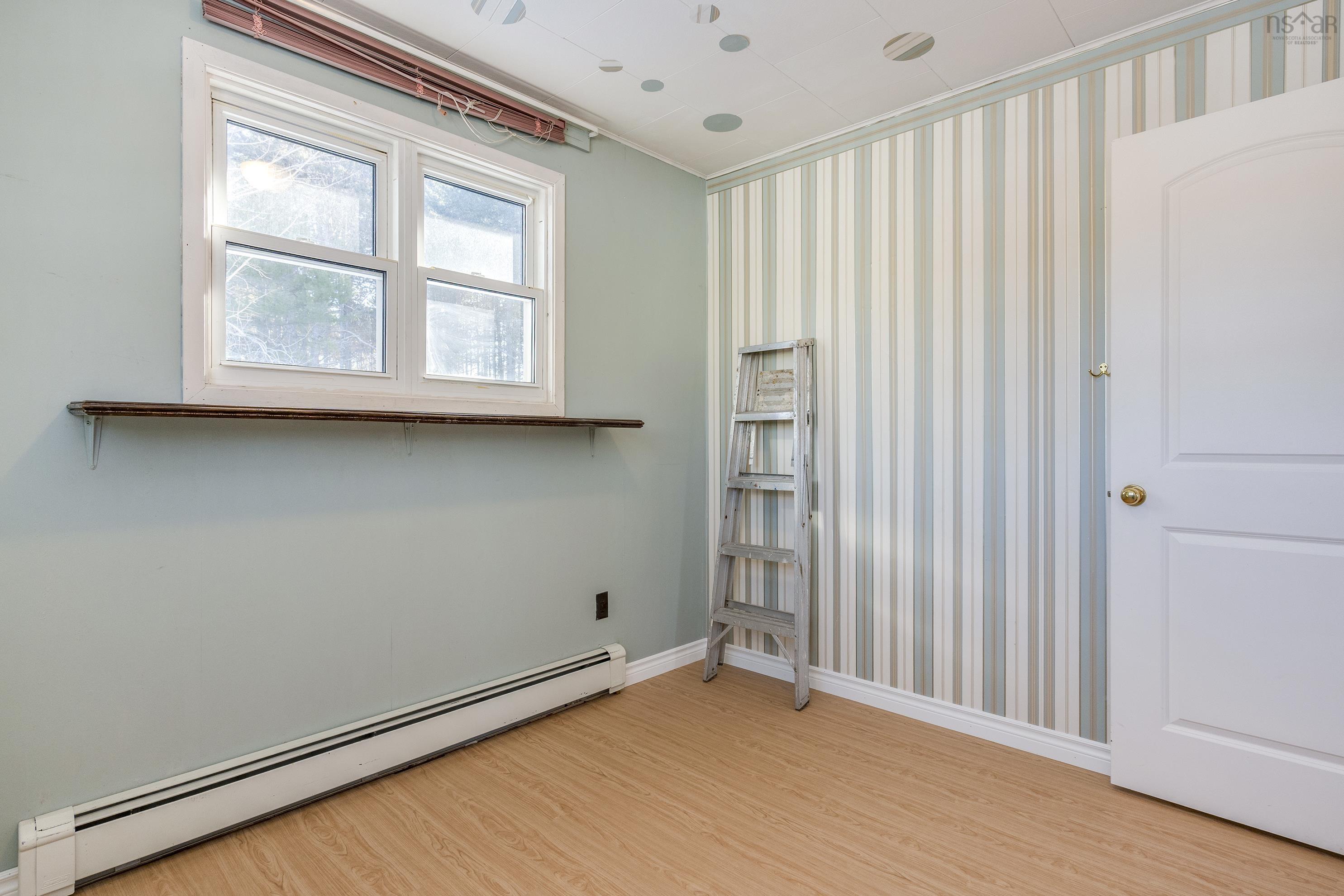 $399,900.00: 32 Aldred Road, Wilmot