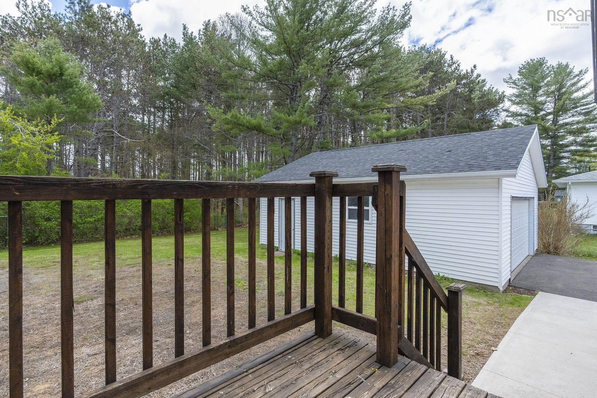 $390,000.00: 32 Aldred Road, Wilmot