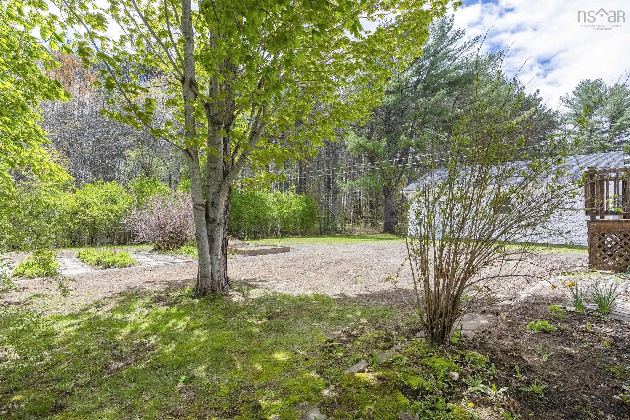 $390,000.00: 32 Aldred Road, Wilmot