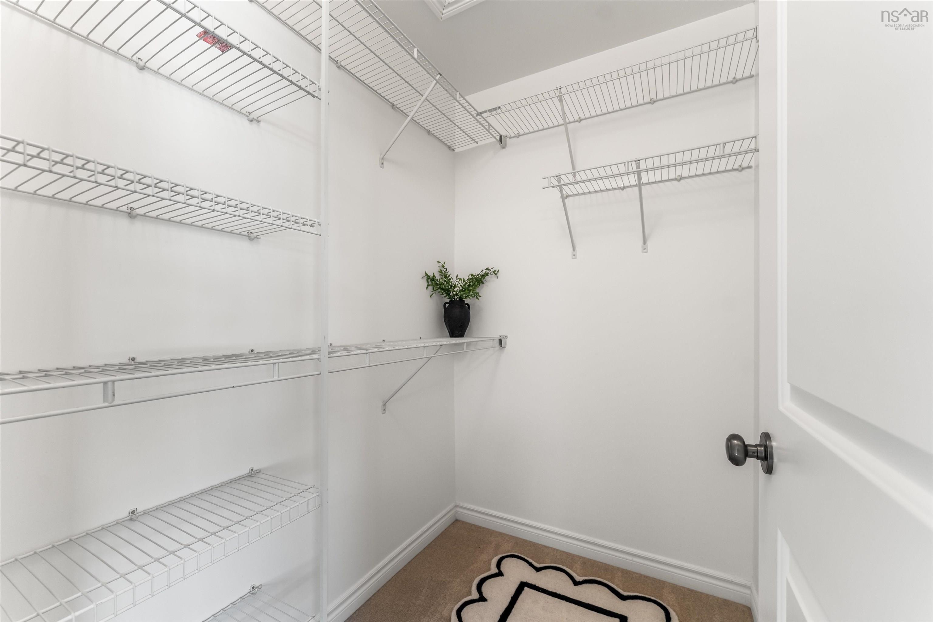 5 Collingwood Court, Dartmouth, NS (MLS 202602686)